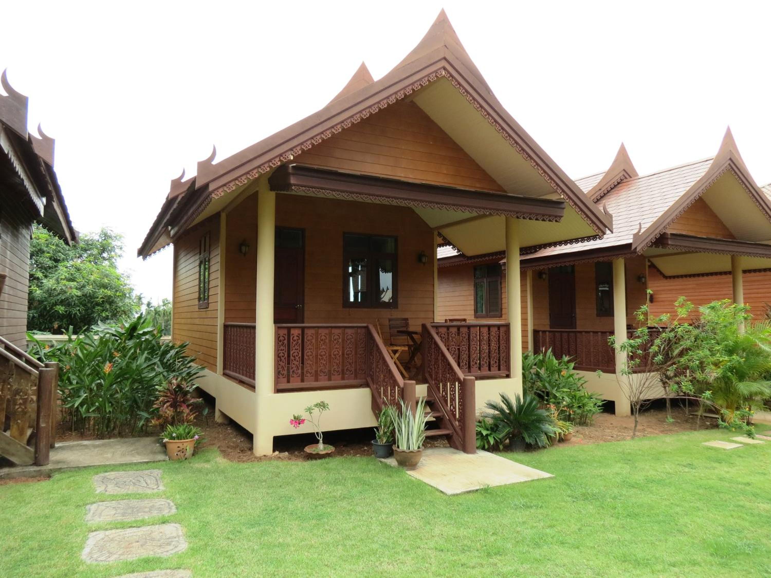 Bungalow with Garden View photo 3
