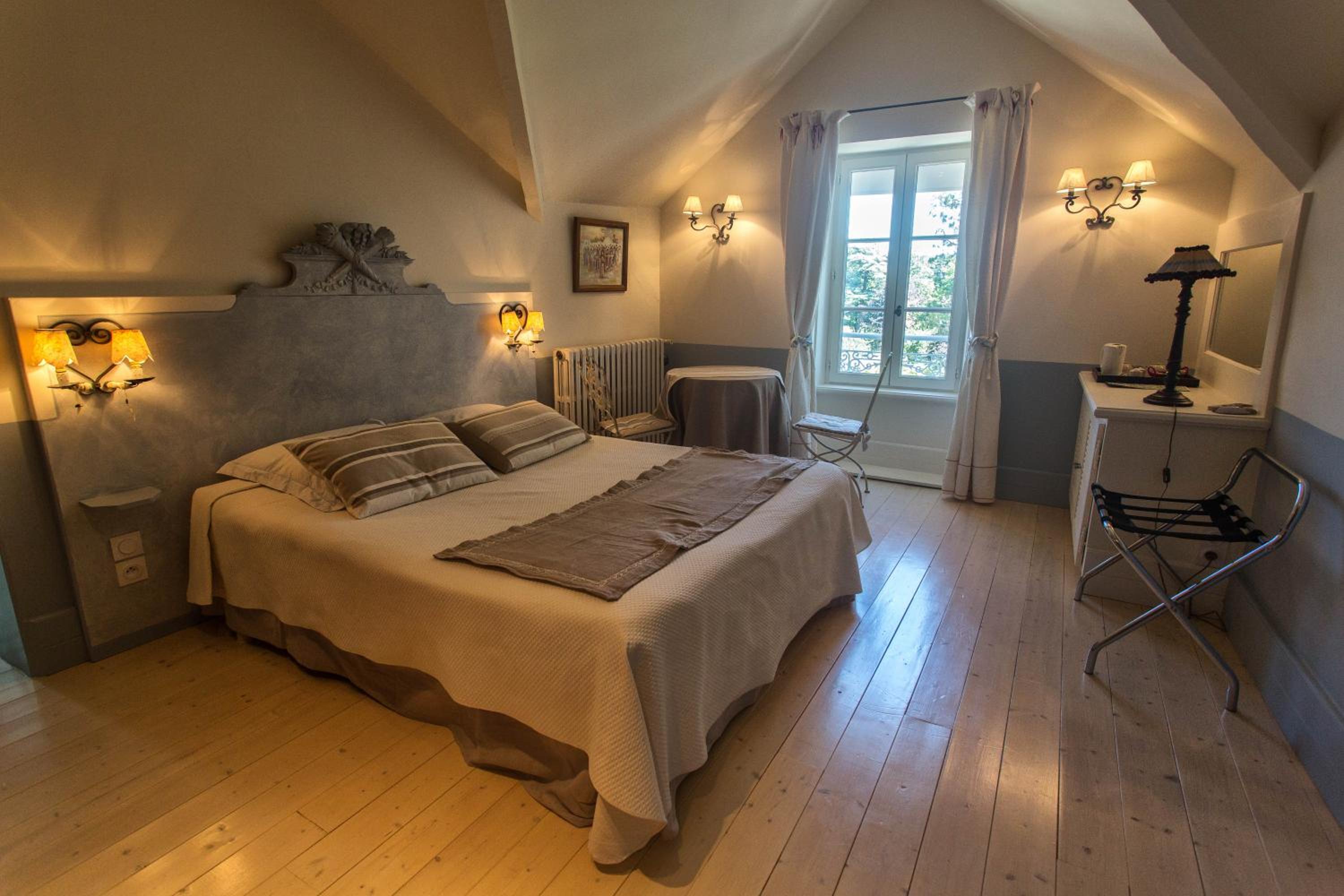 Double Room with Garden View - Photo 1