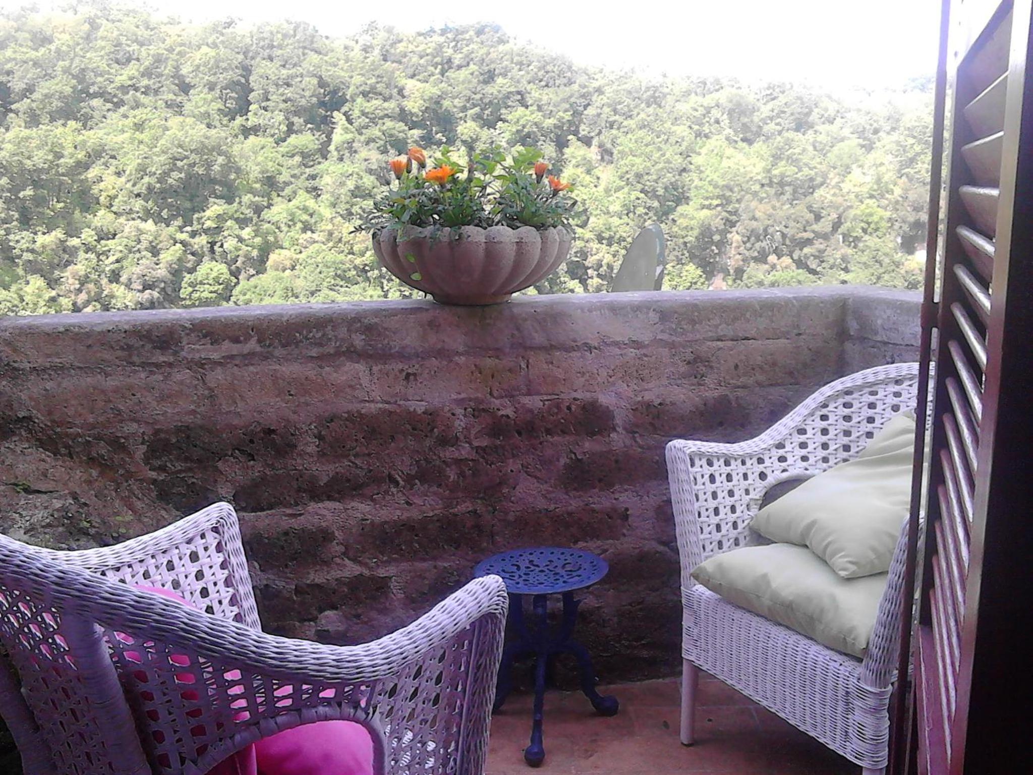 One-Bedroom House - Photo 31