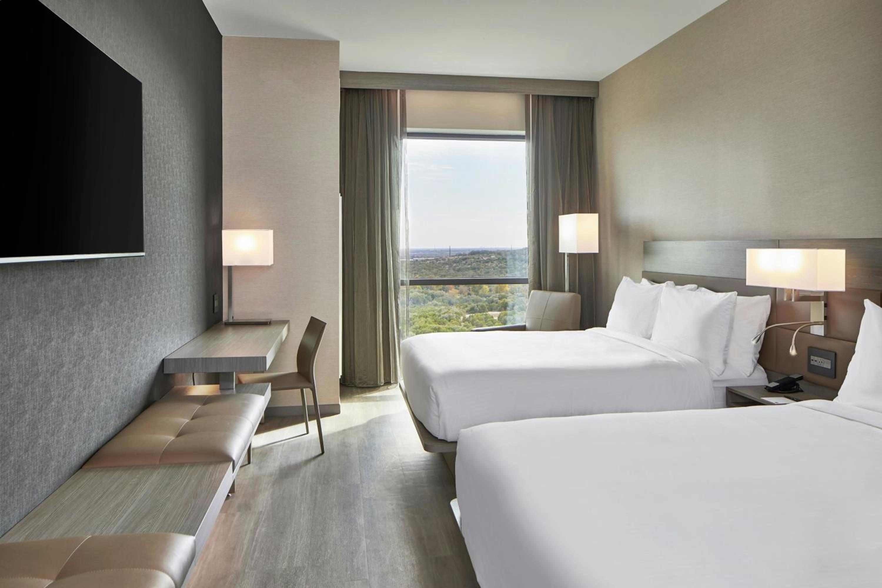 Queen Room with Two Queen Beds and Country View - Hearing Accessible