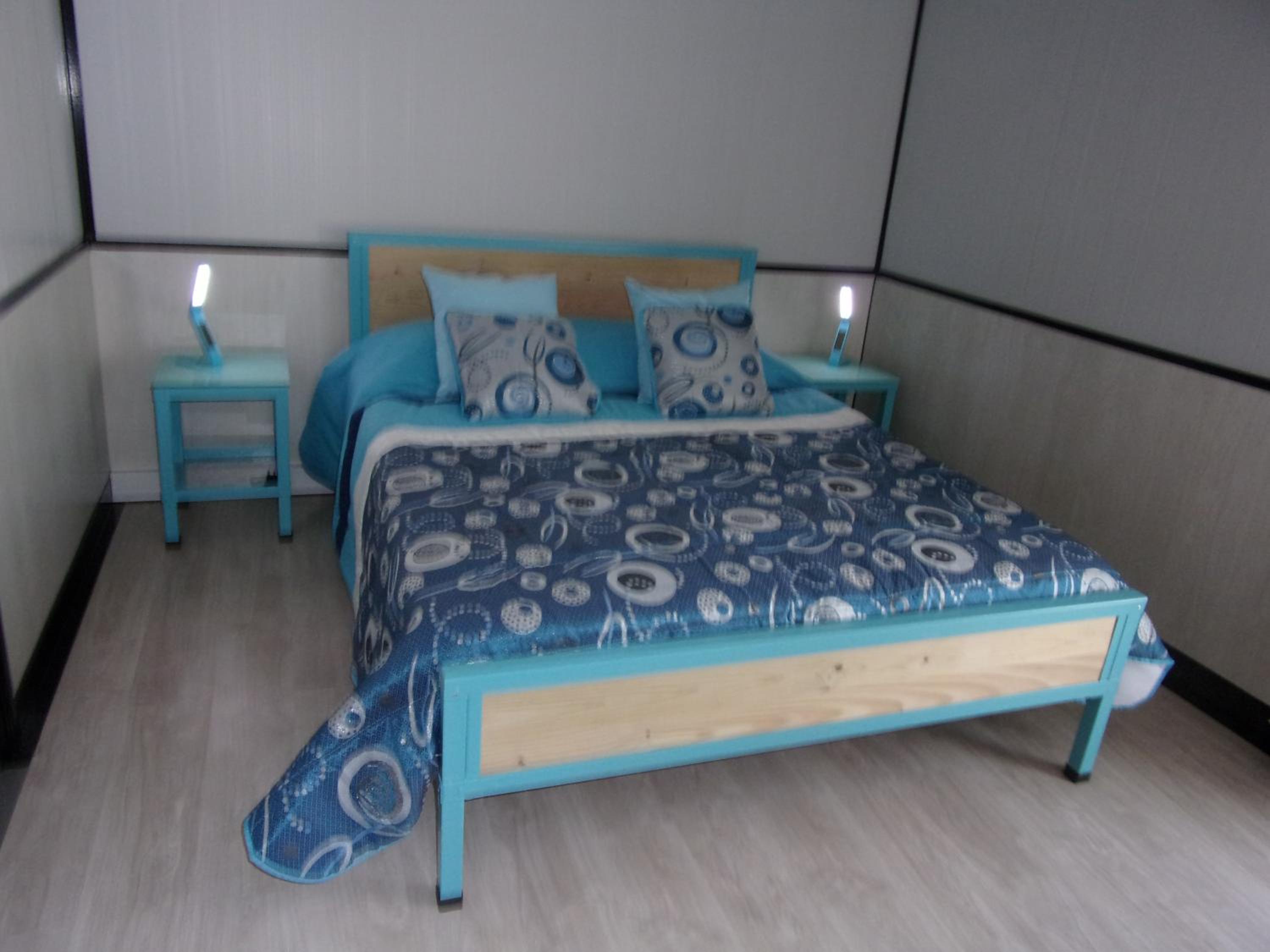 Double Room with Private Bathroom thumbnail 6