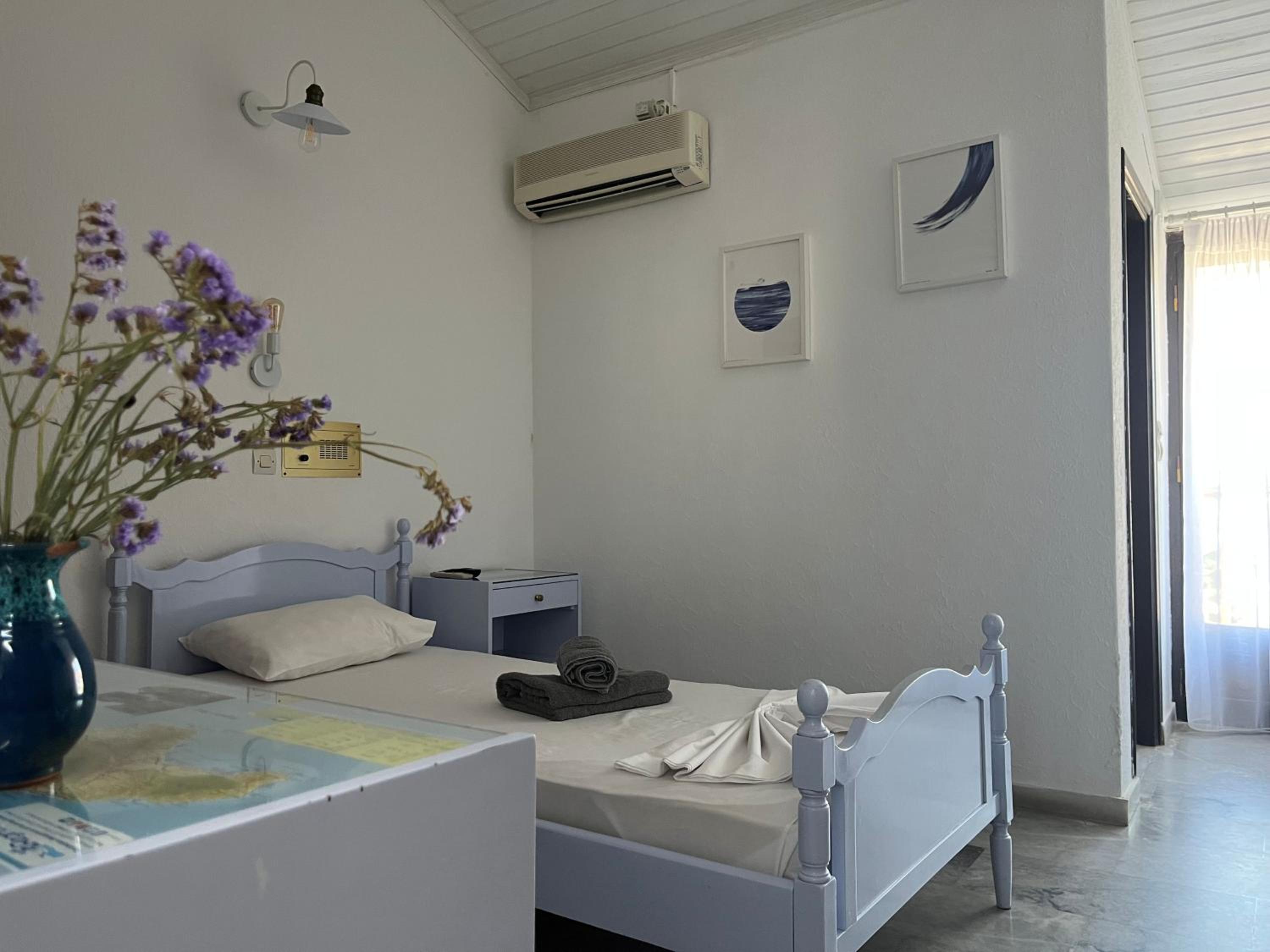 Single Room photo 2