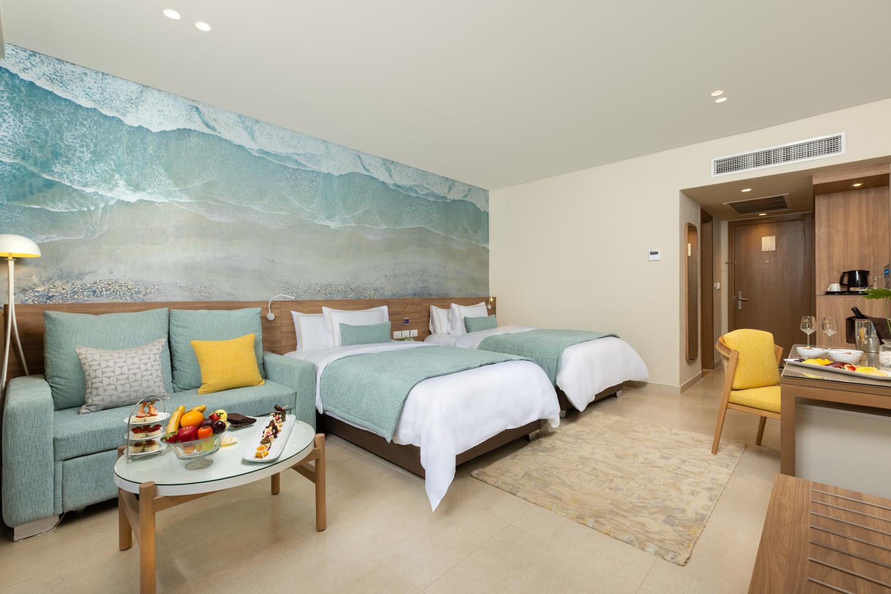 Swim-up Room  photo 2