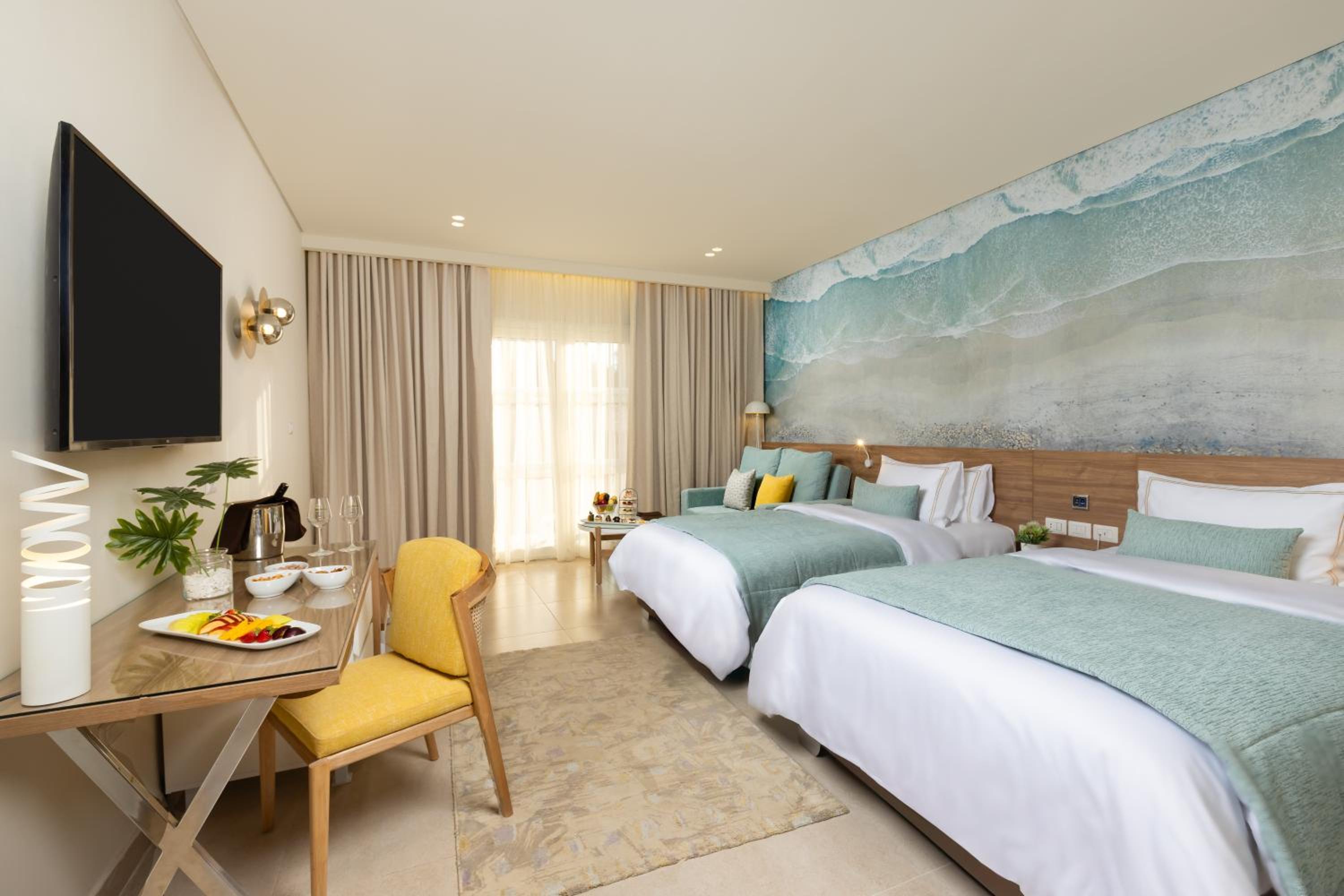 Swim-up Room  photo 3