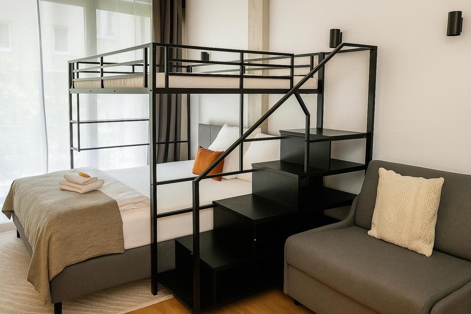 Studio Apartment photo 2