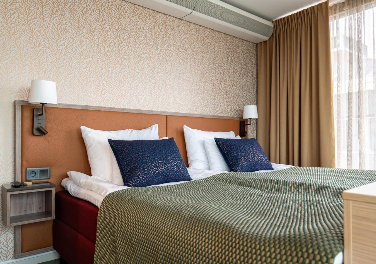 Premium Suite - Photo 5