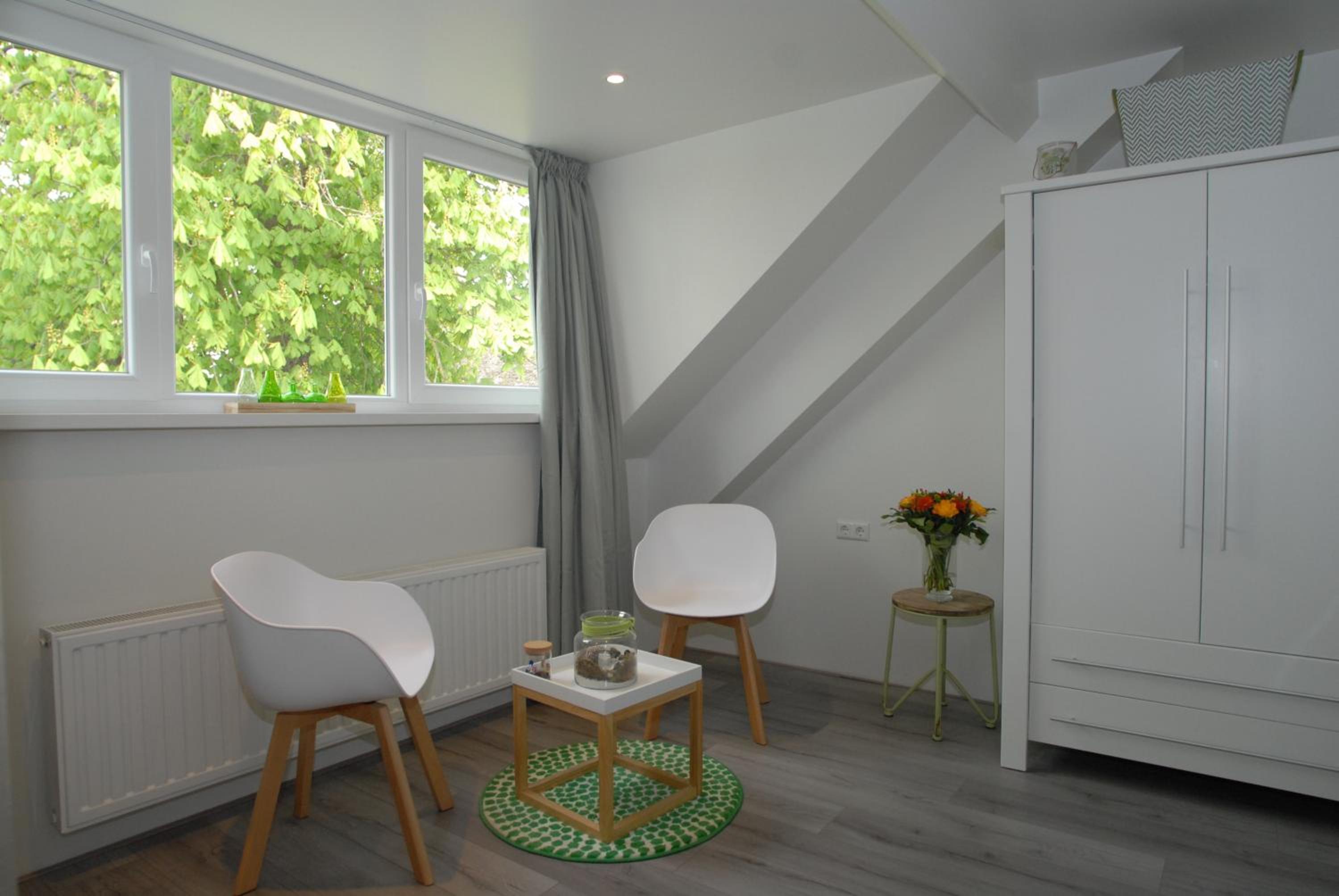 Triple Room with Bath - Photo 5