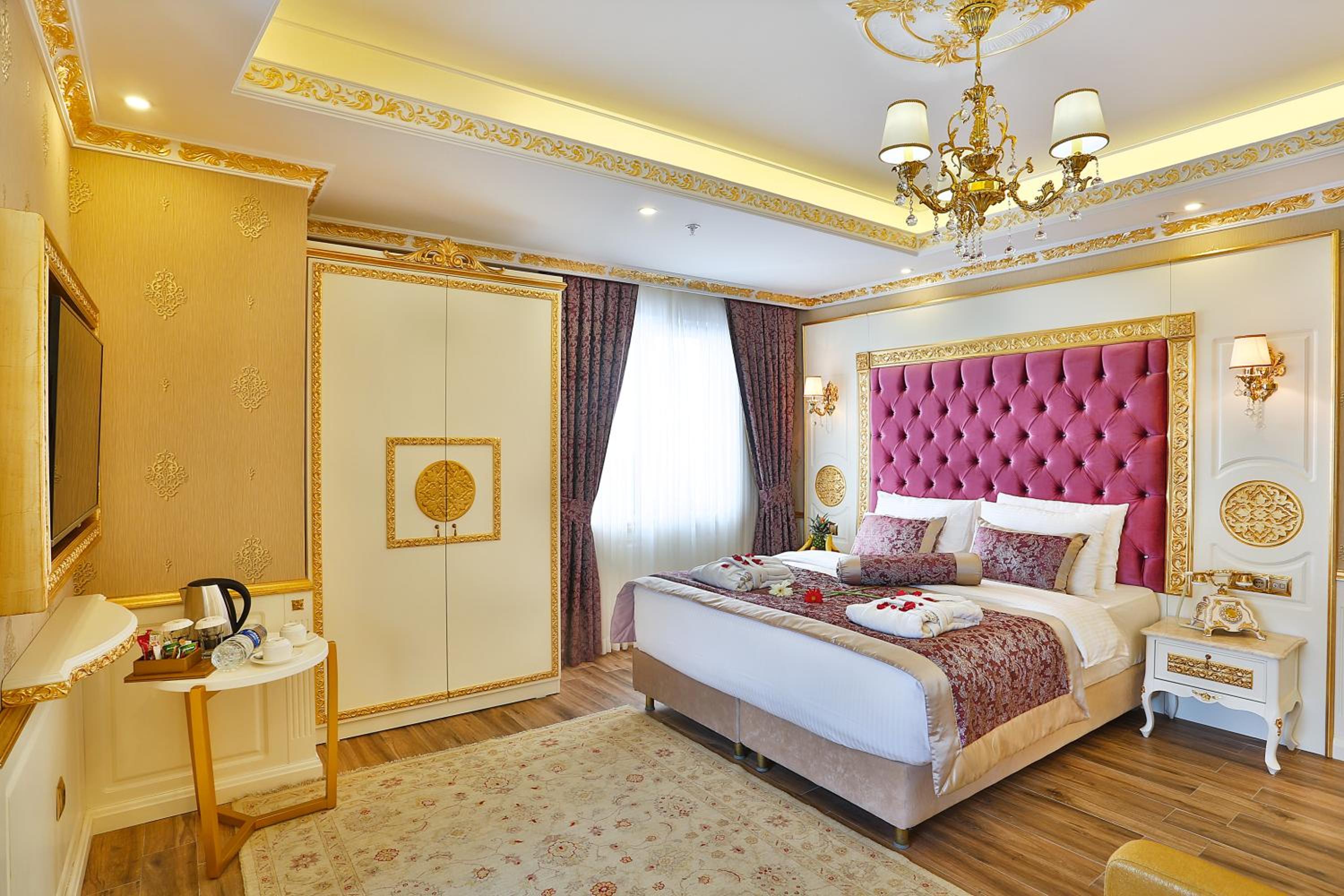 Deluxe Triple Room photo 3