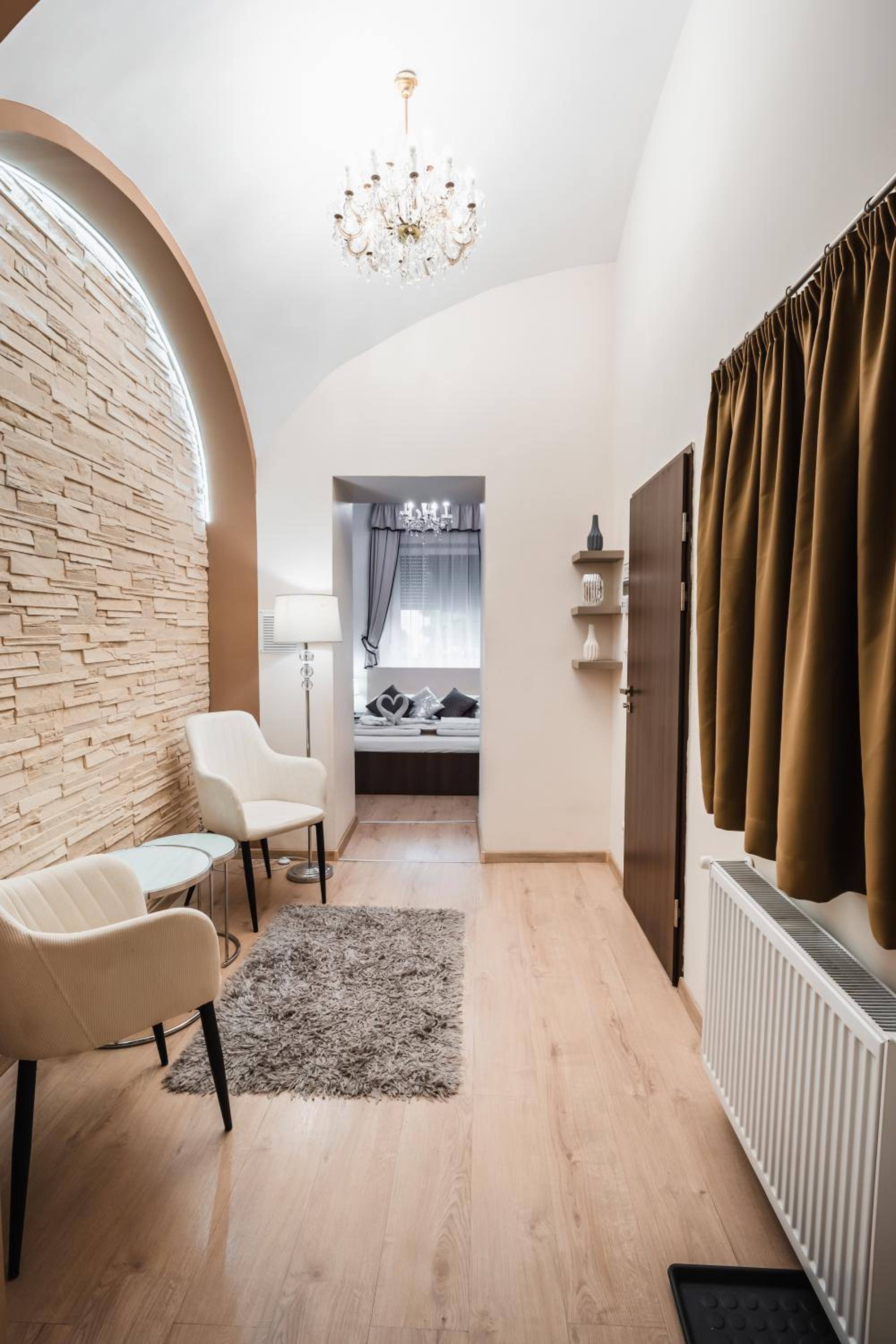 Standard Double Room with Two Double Beds photo 2