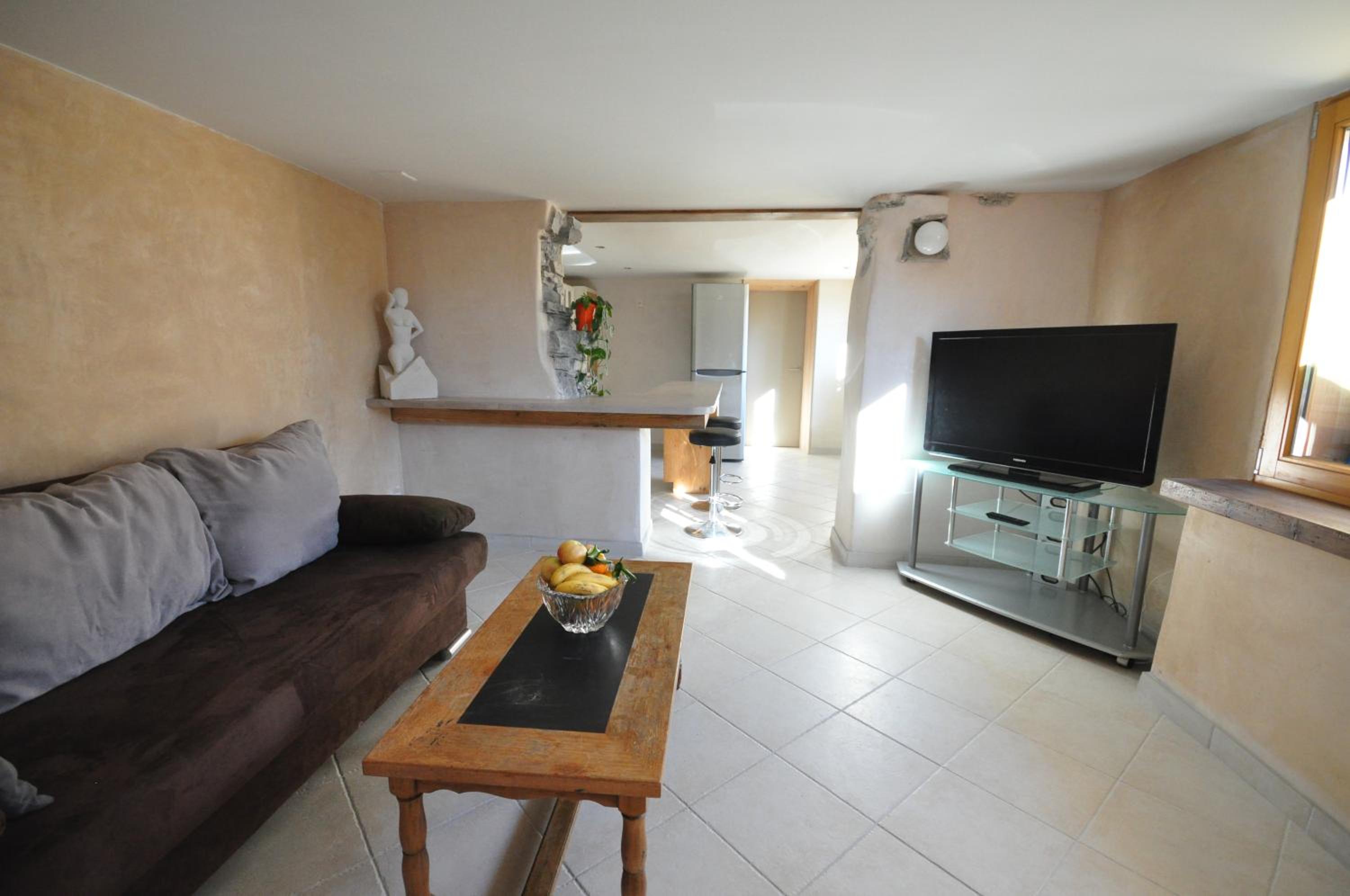 Apartment - Ground Floor photo 1