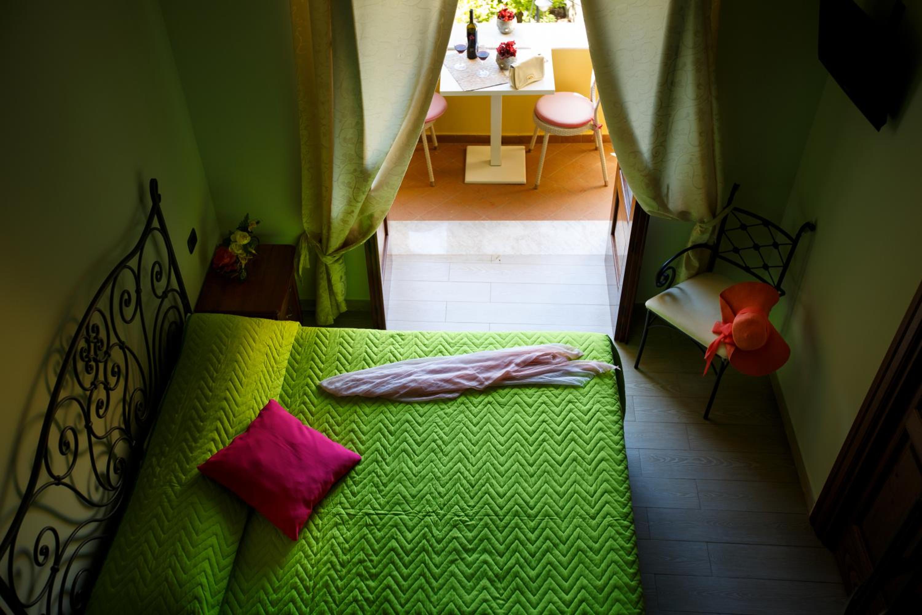 Double Room with Balcony and Sea View photo 1