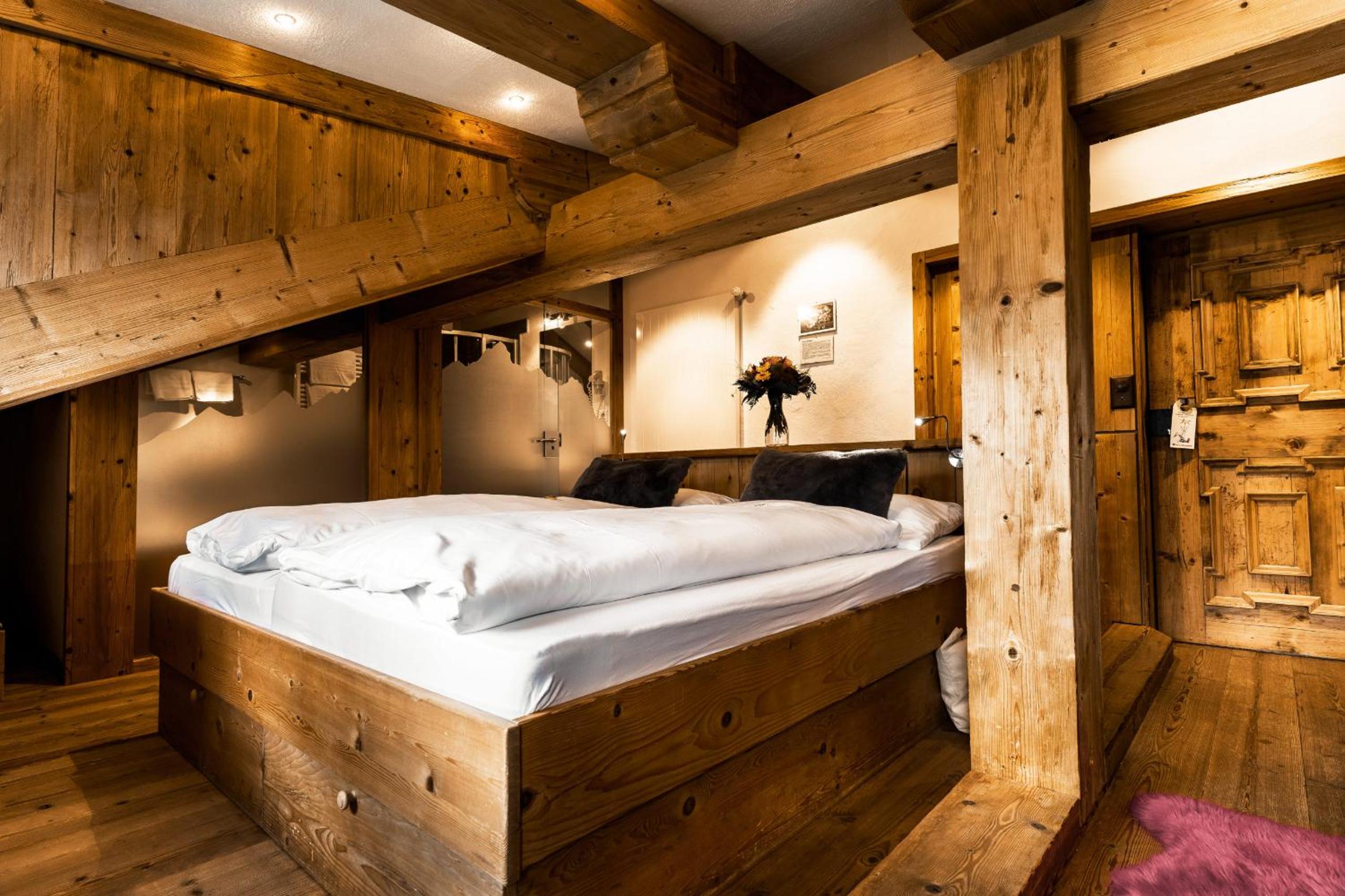 Double Room with Spa Bath