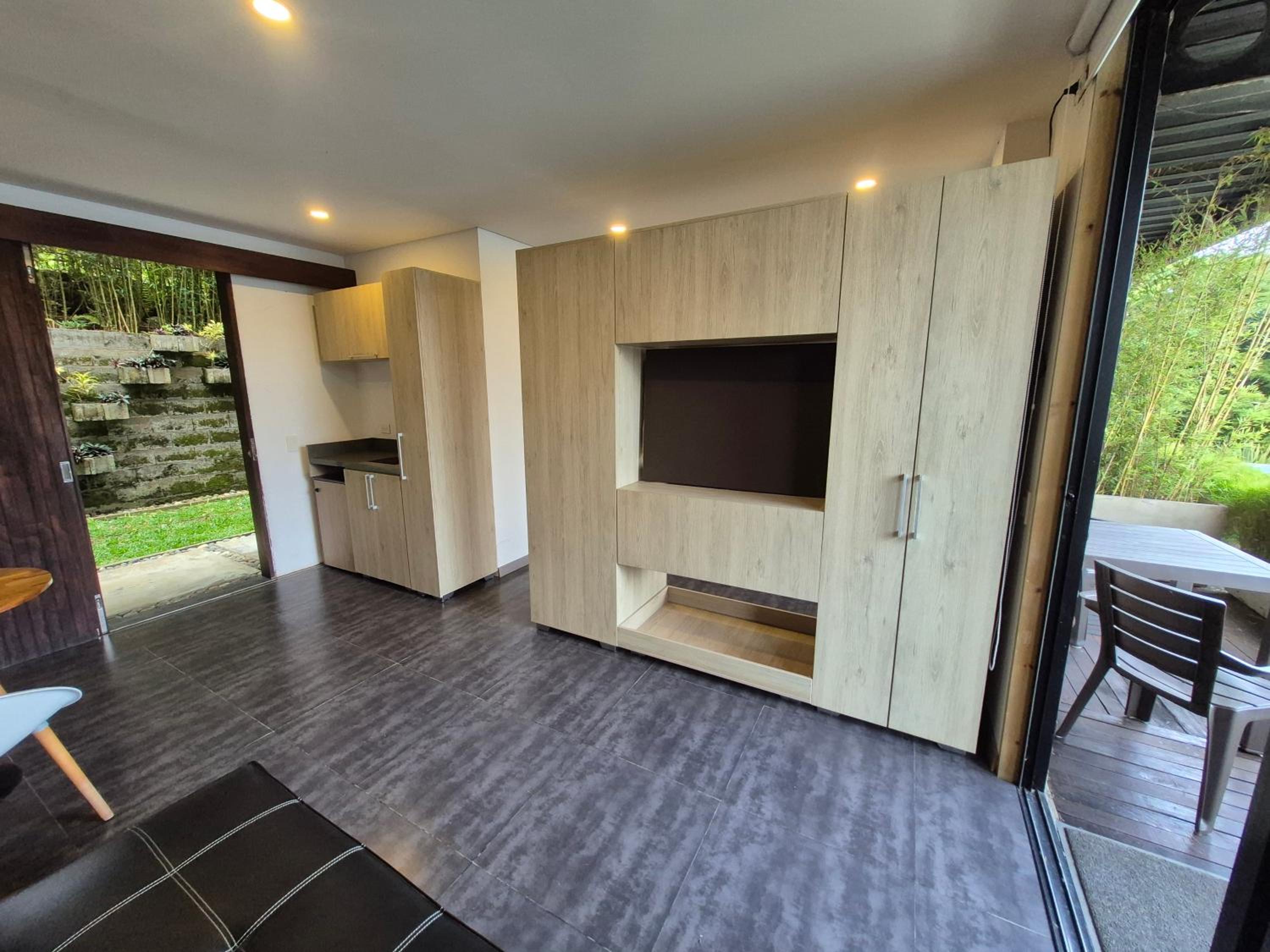 Suite with Lake View photo 3
