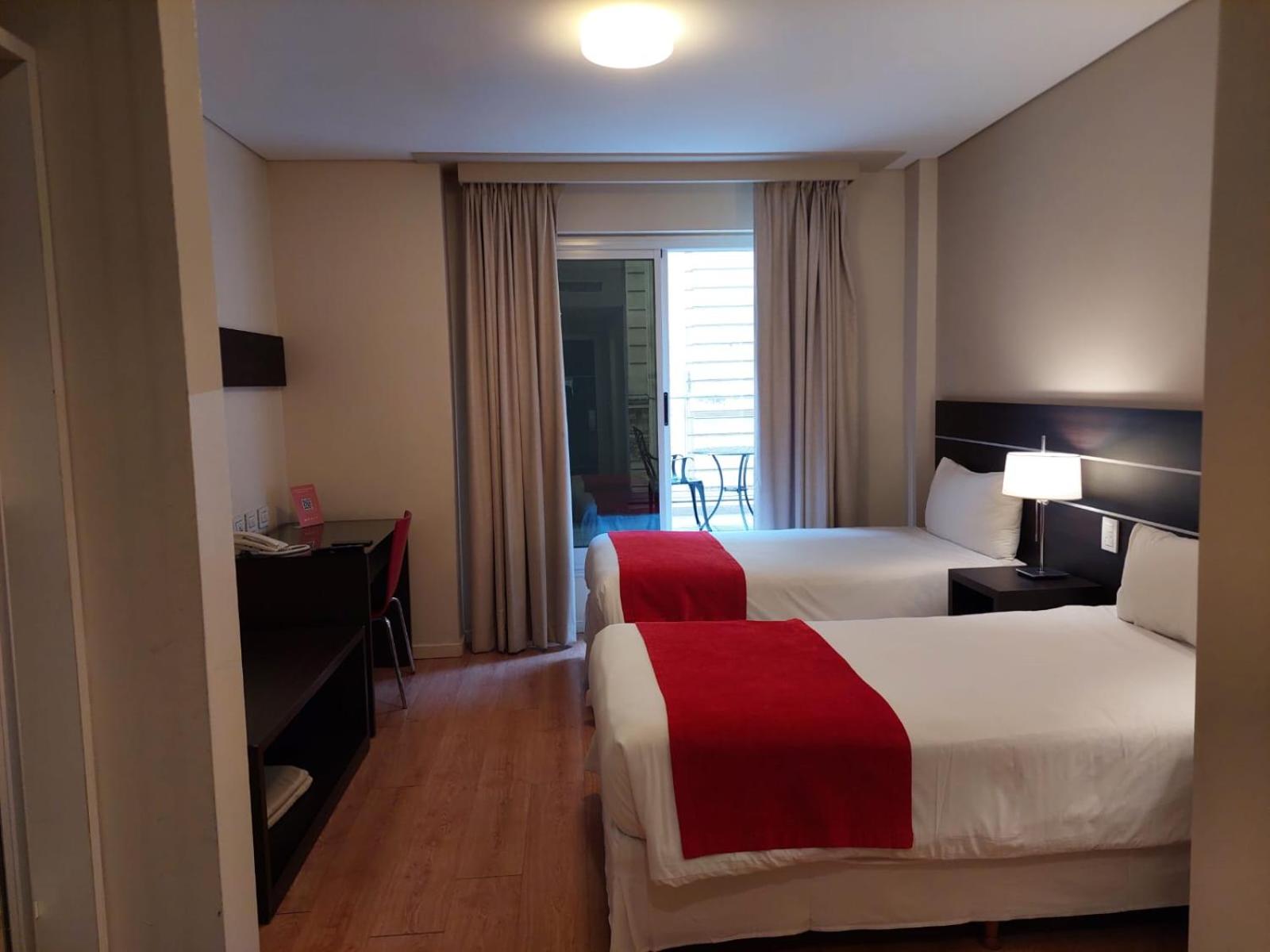 Twin Room with Balcony photo 3