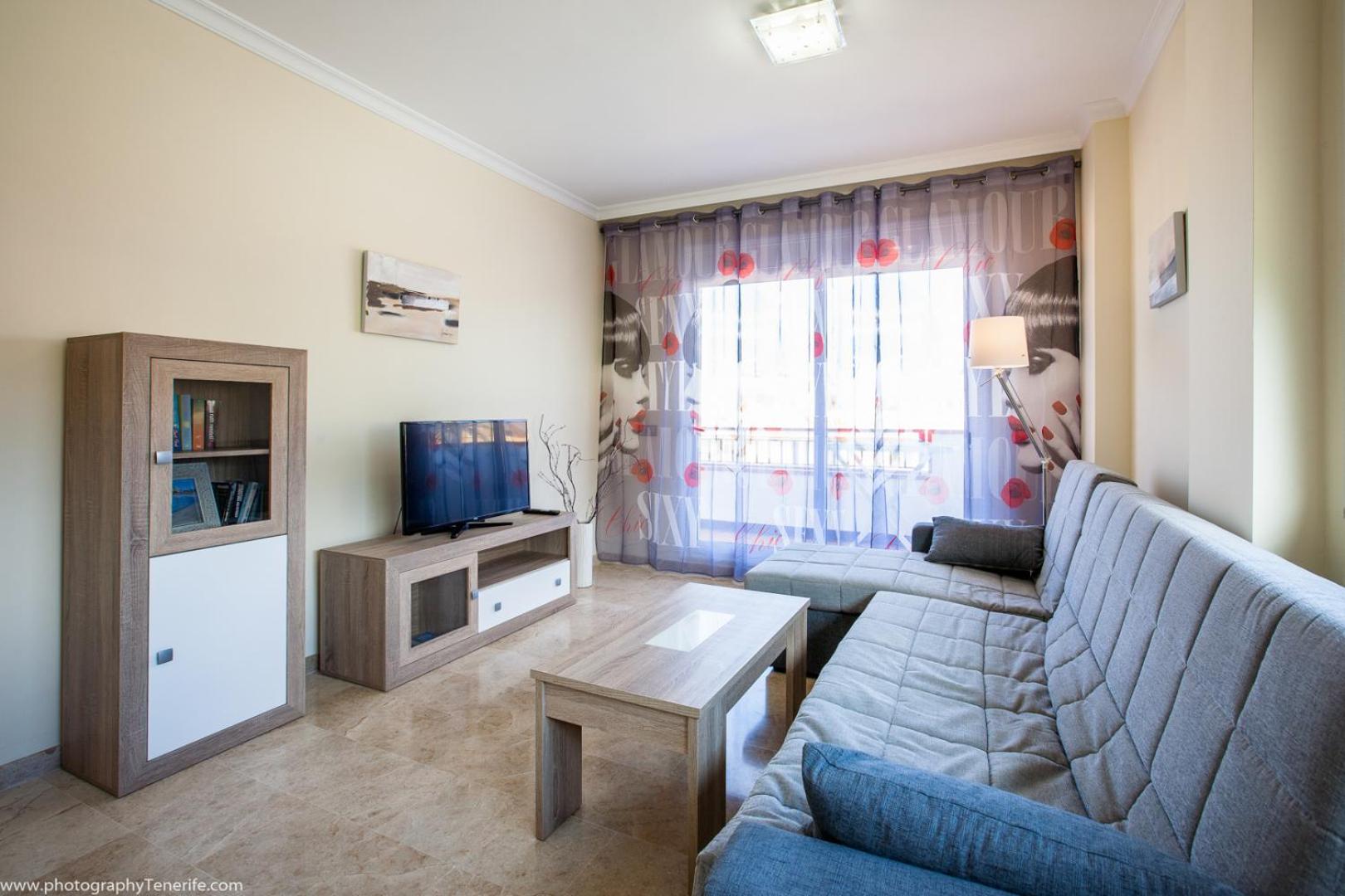 Apartamento de una habitación con vista a la piscina