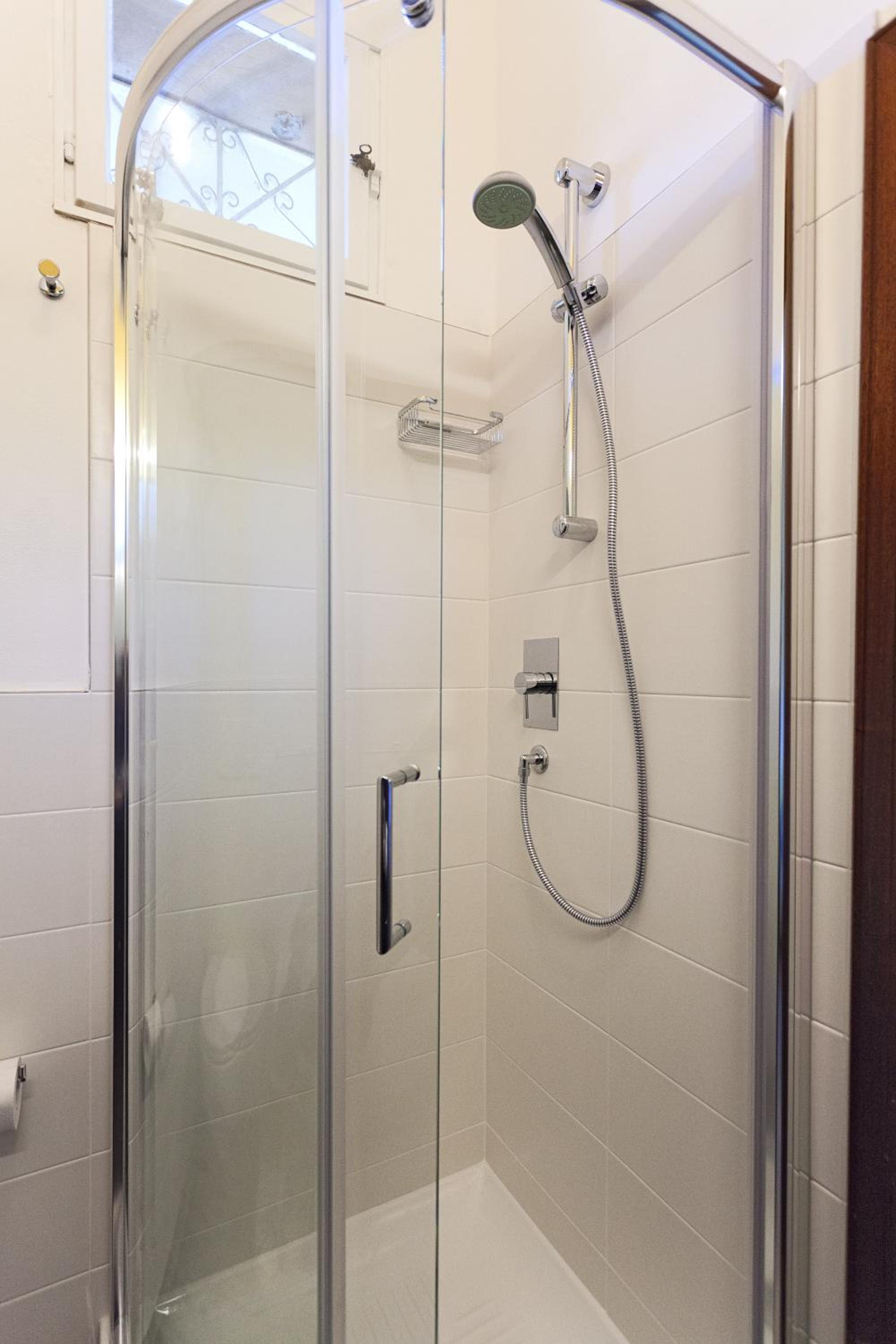 Classic Quadruple Room