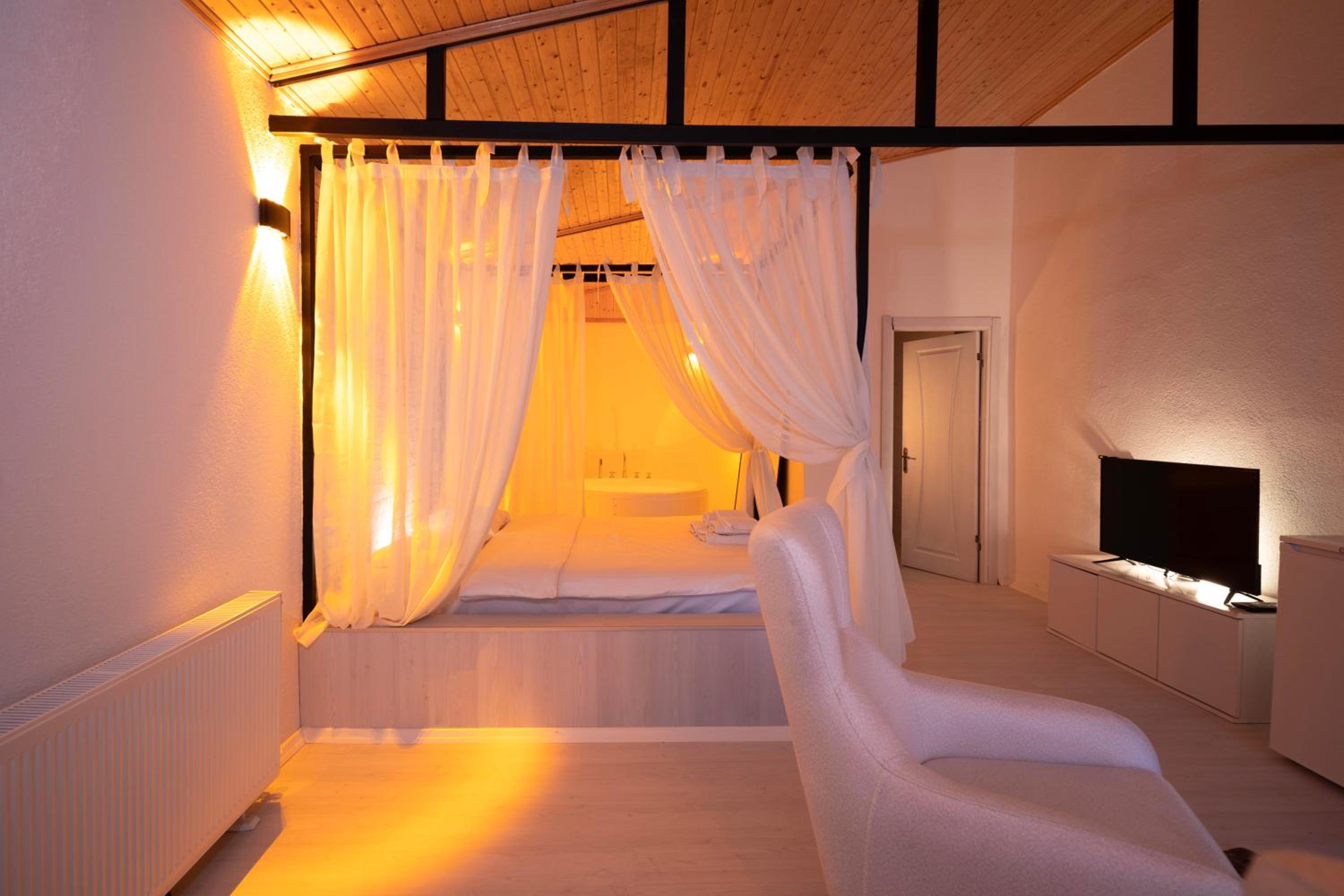 Villa photo 2