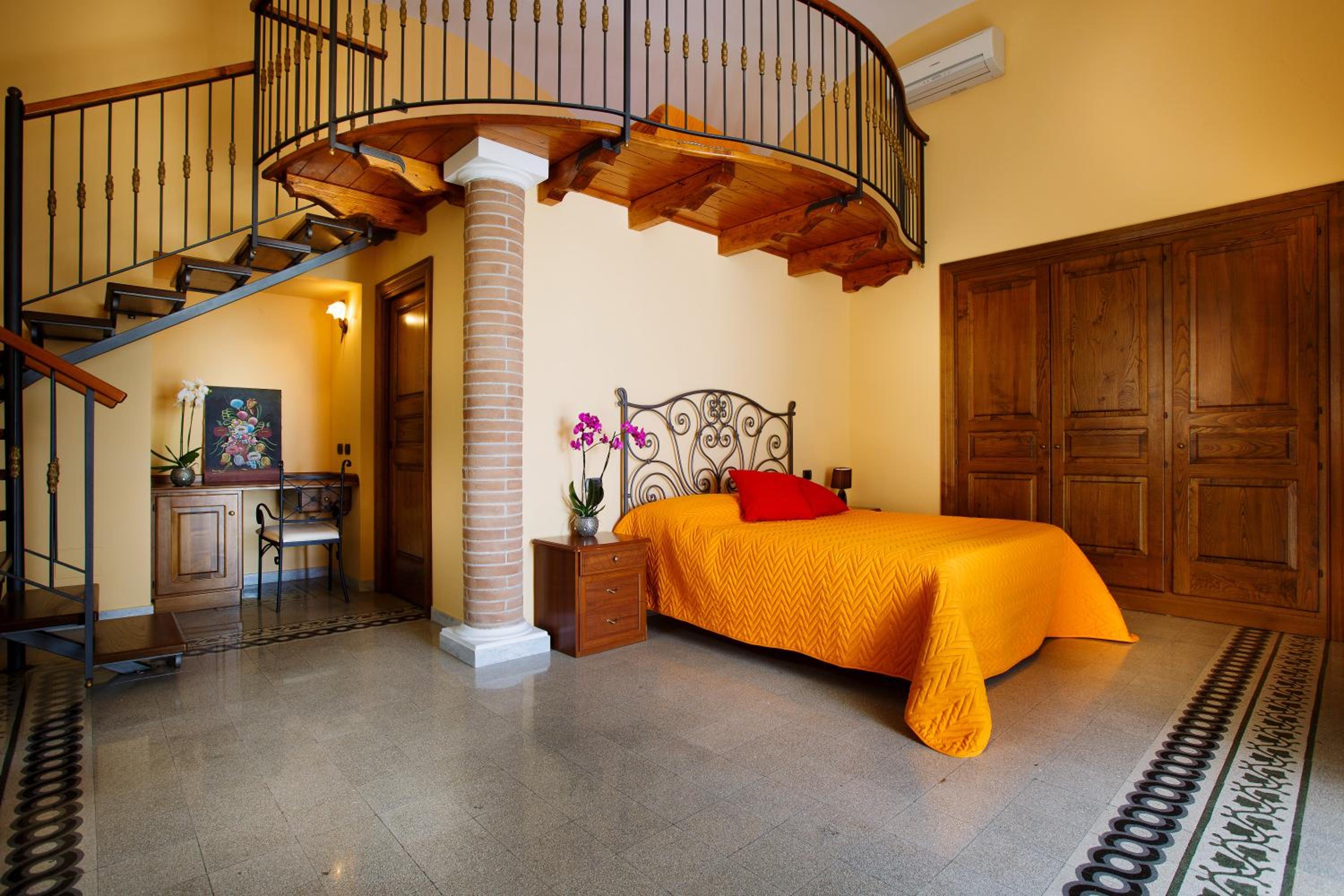Deluxe Double Room with Terrace and Sea View photo 1