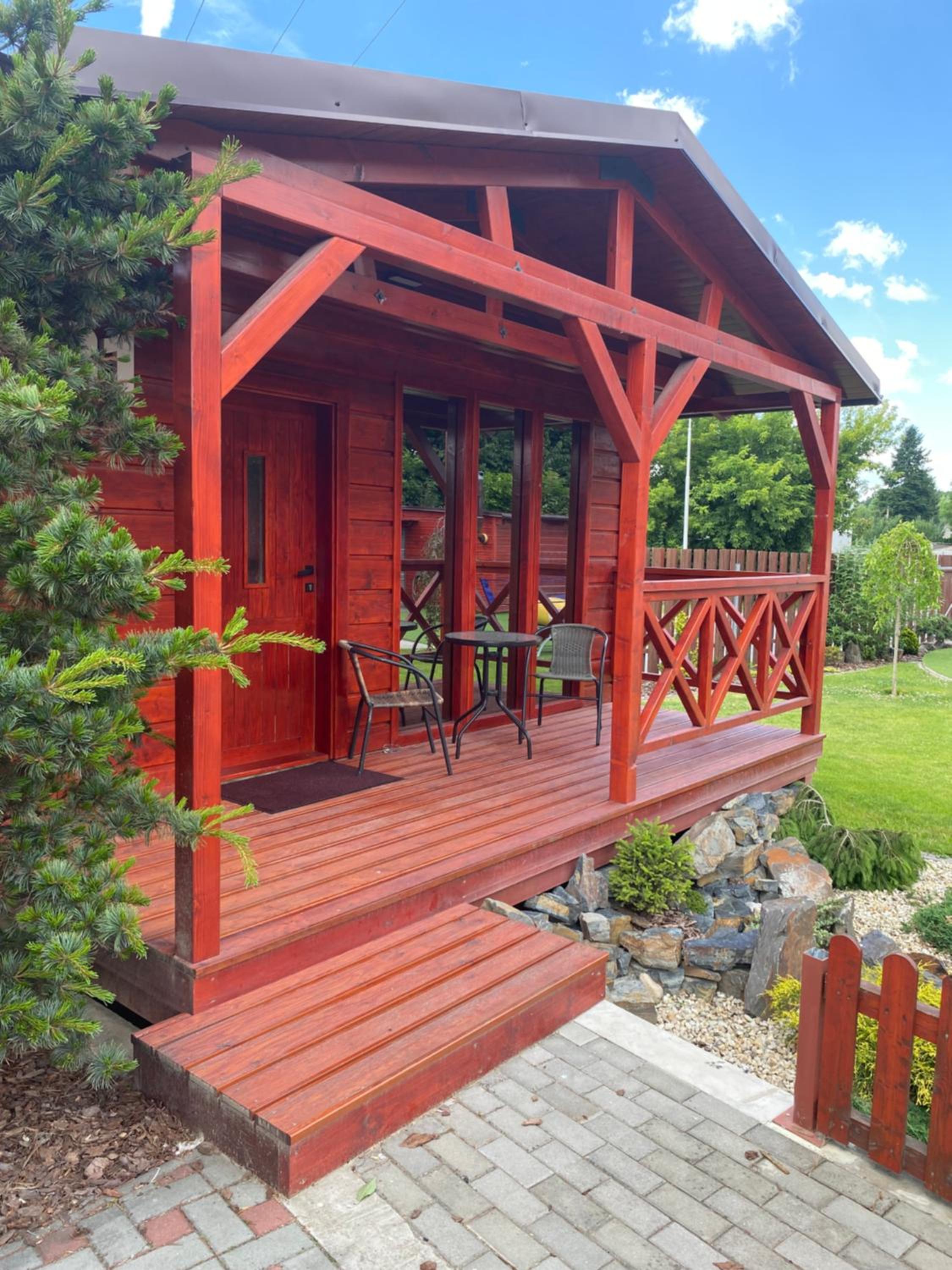 One-Bedroom Bungalow
