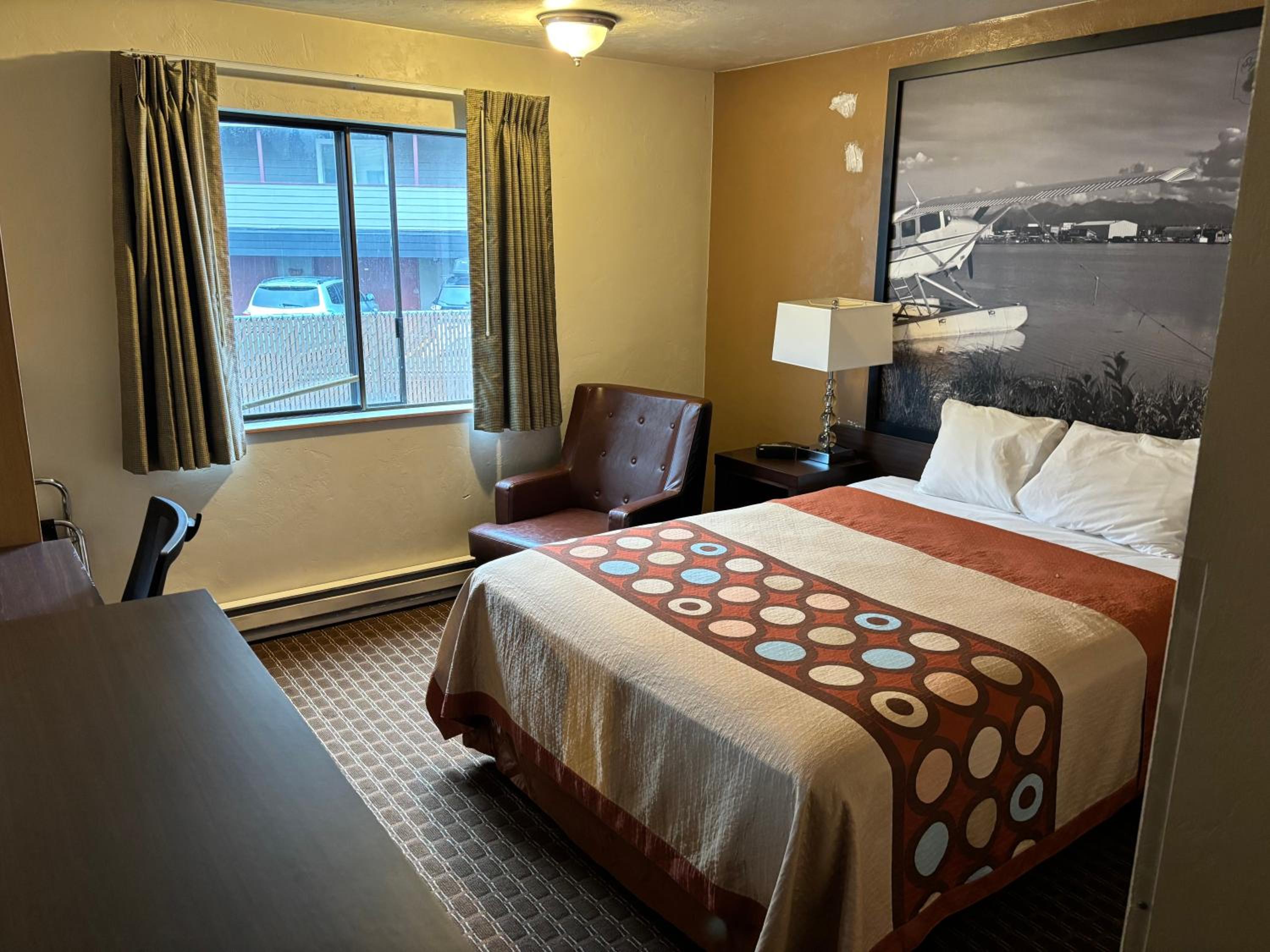 Queen Room - Mobility Access/Non-Smoking - Photo 1