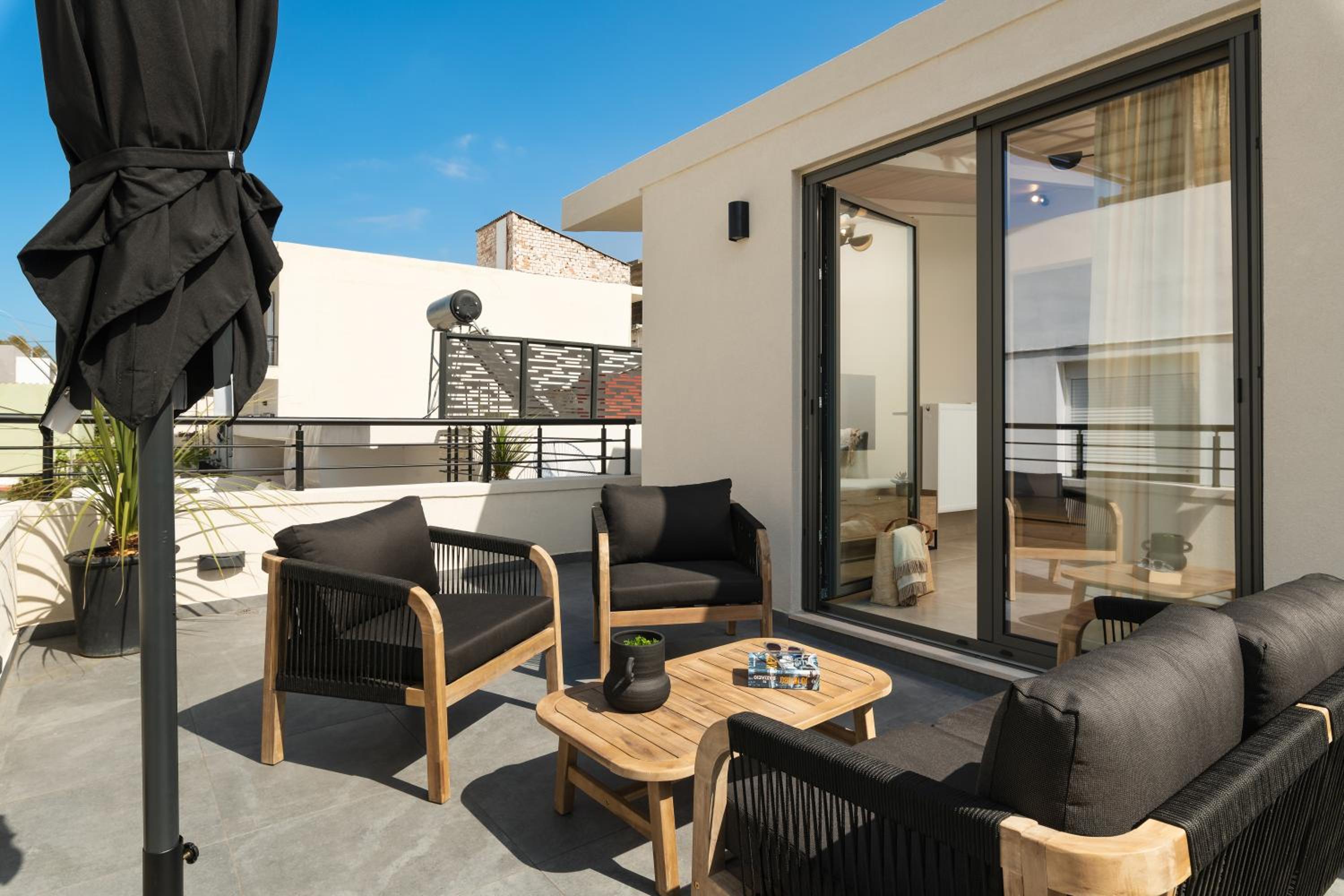 Two-Bedroom Deluxe Apartment