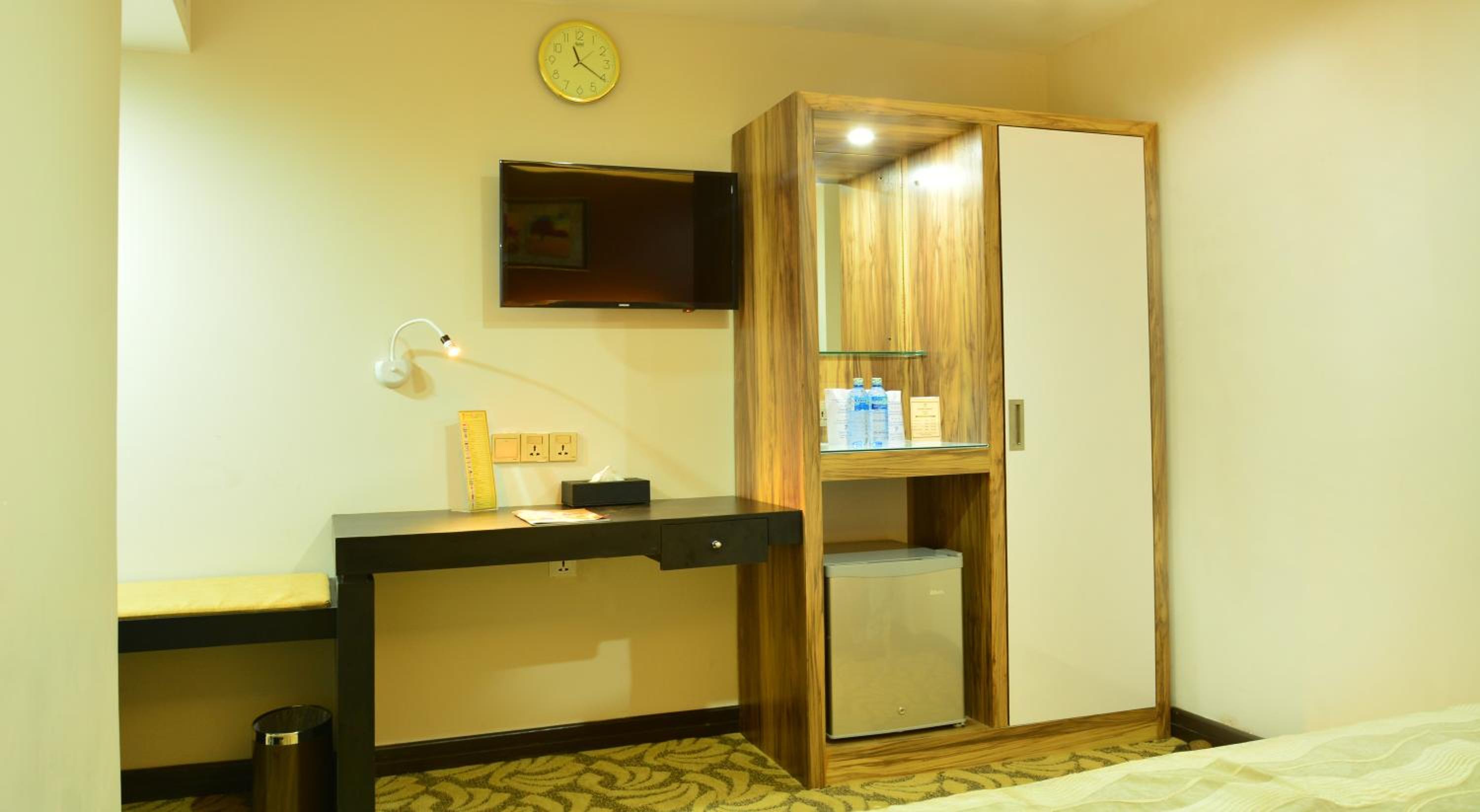 Deluxe Single Room - Non-Sea View