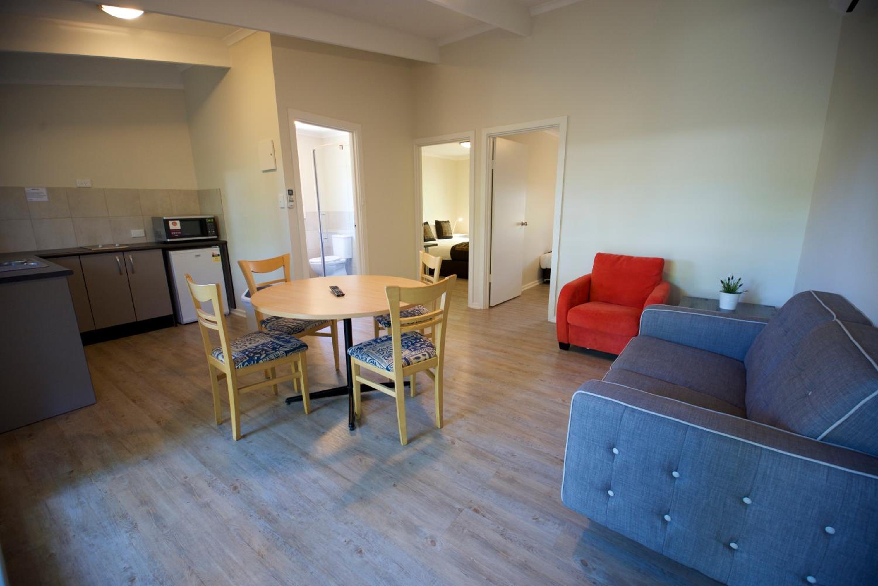 Three-Bedroom Villa photo 3