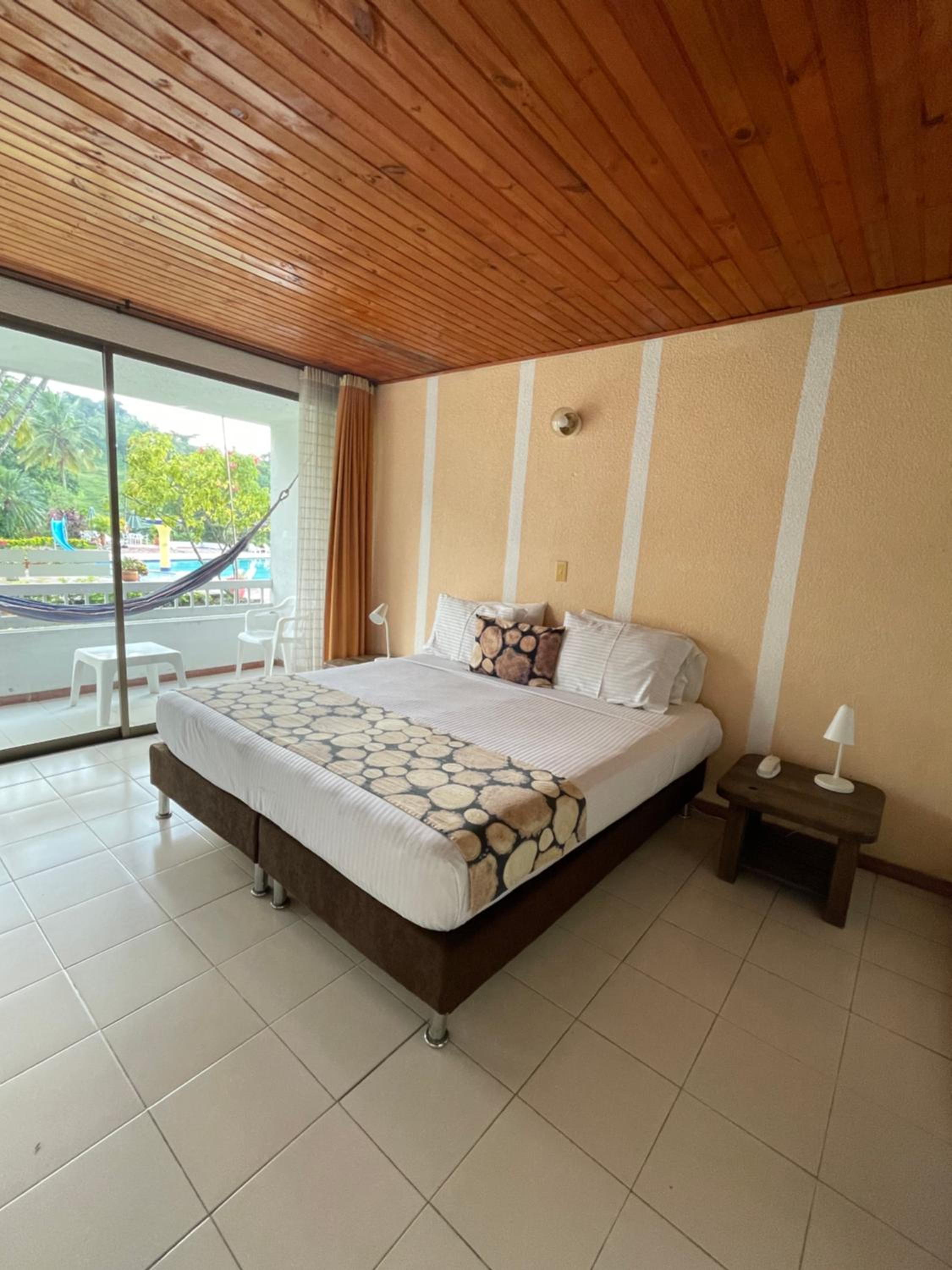 Standard Double Room photo 2