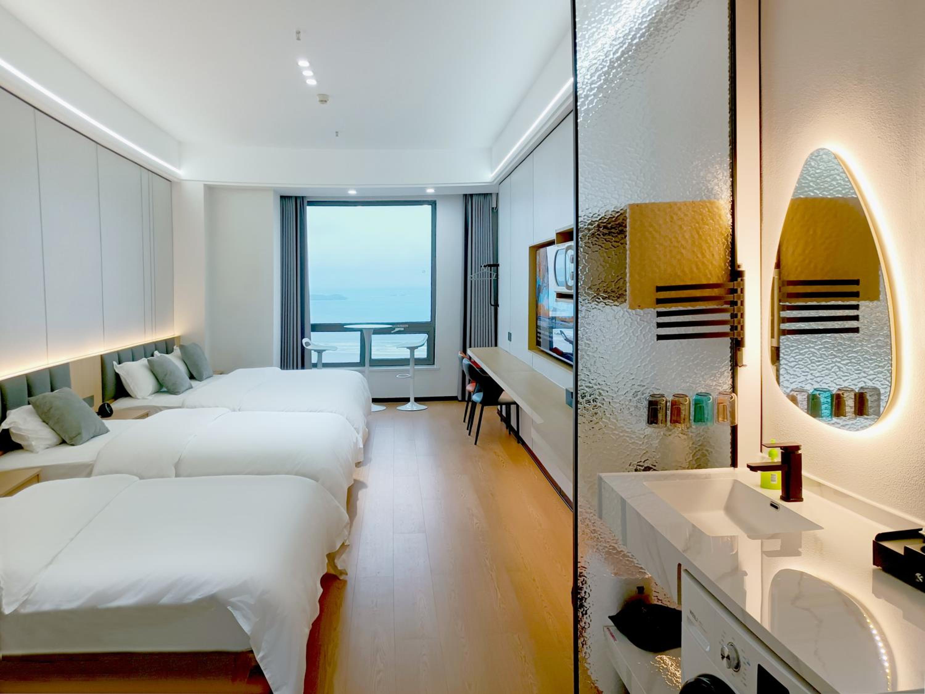Quadruple Room with Sea View photo 2