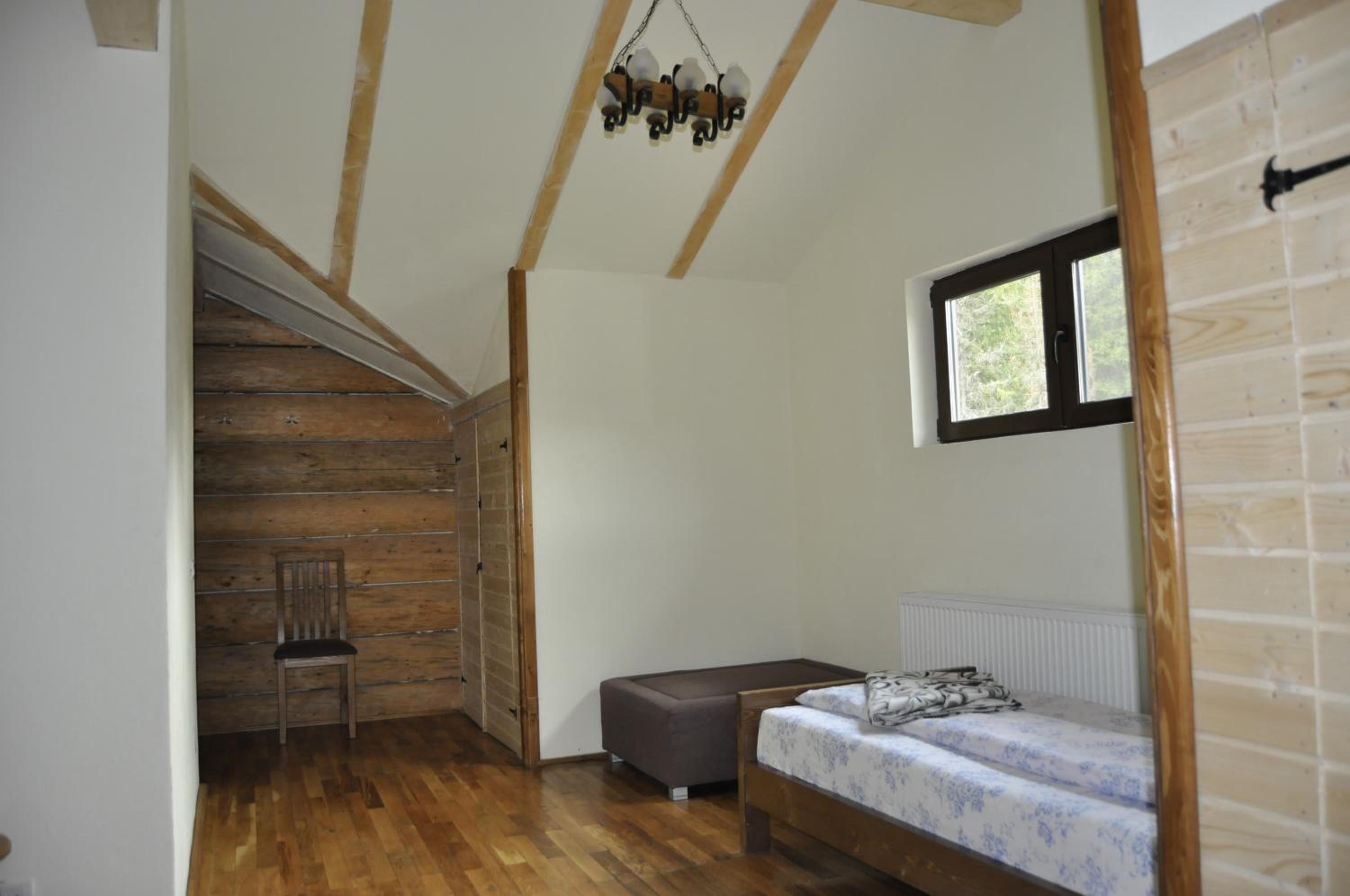 Family Room - Photo 21