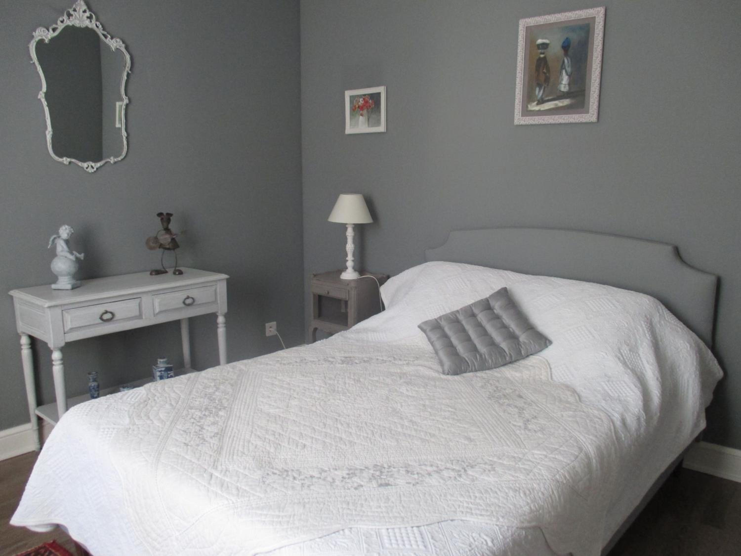 Double Room - Photo 2
