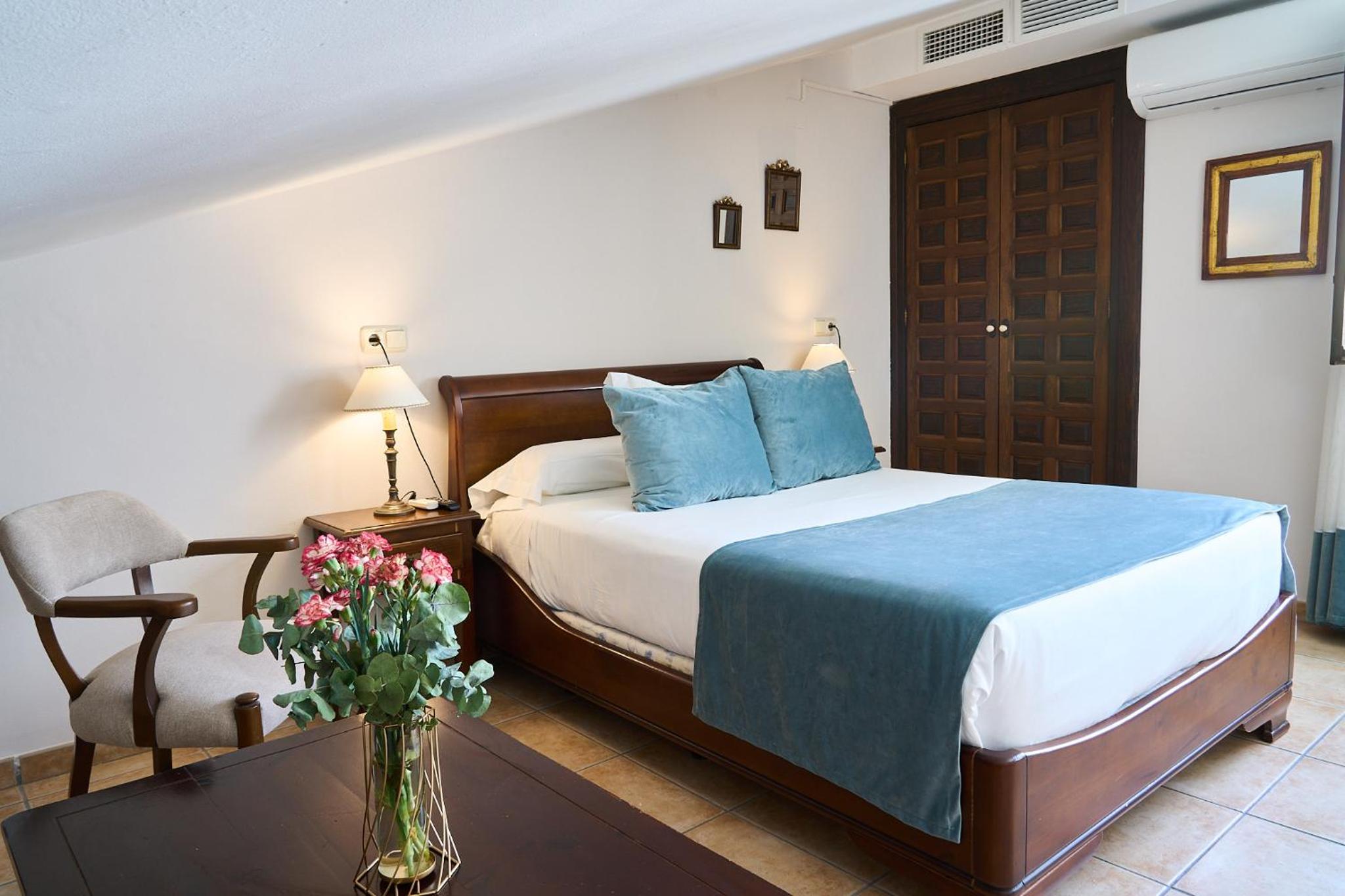 Standard King Room with Terrace