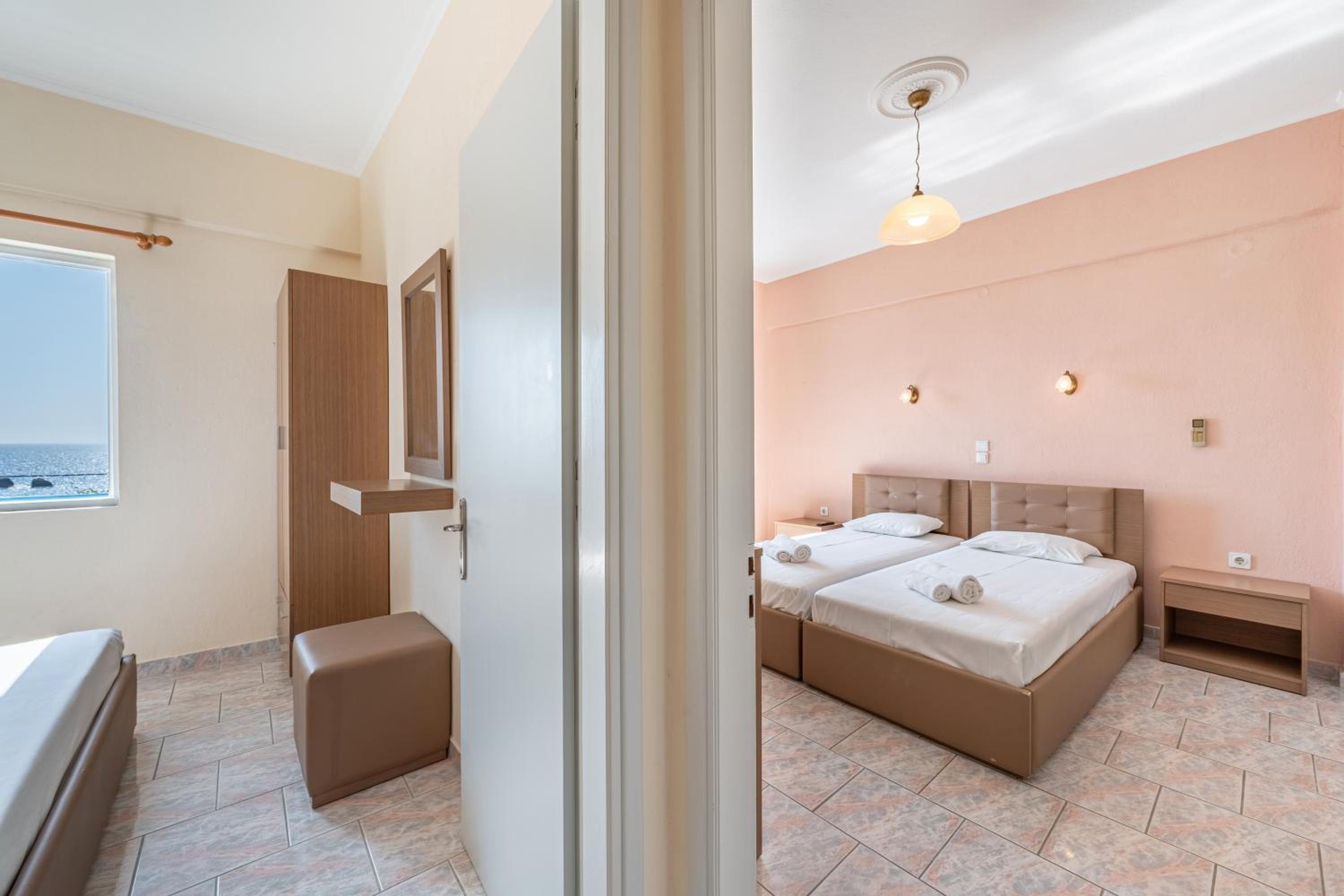 Superior One-Bedroom Apartment with Balcony photo 3