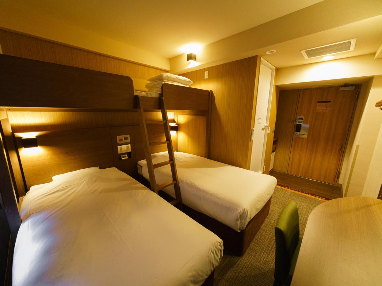 Triple Room photo 2