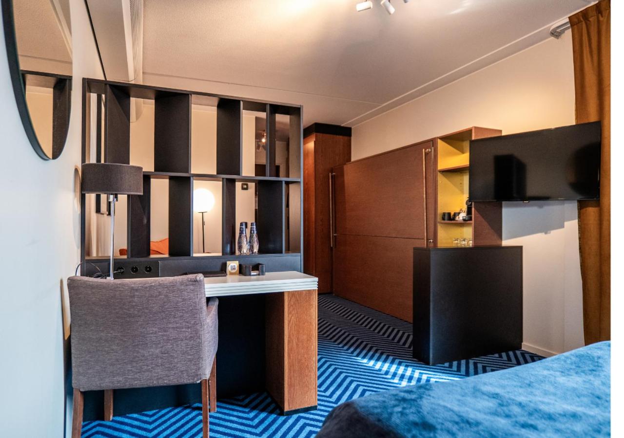 Premium Room Four photo 3