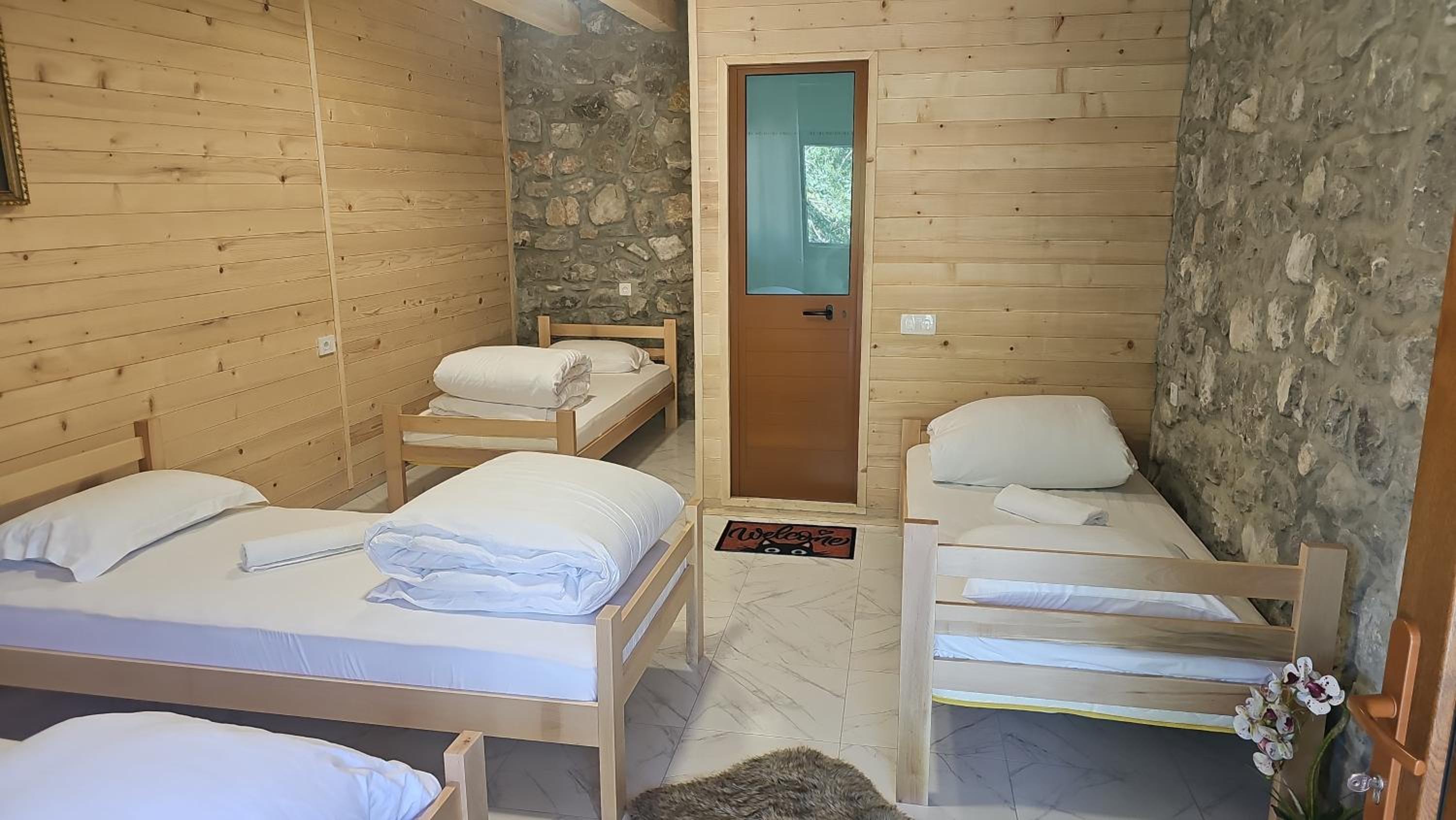 Chalet photo 1