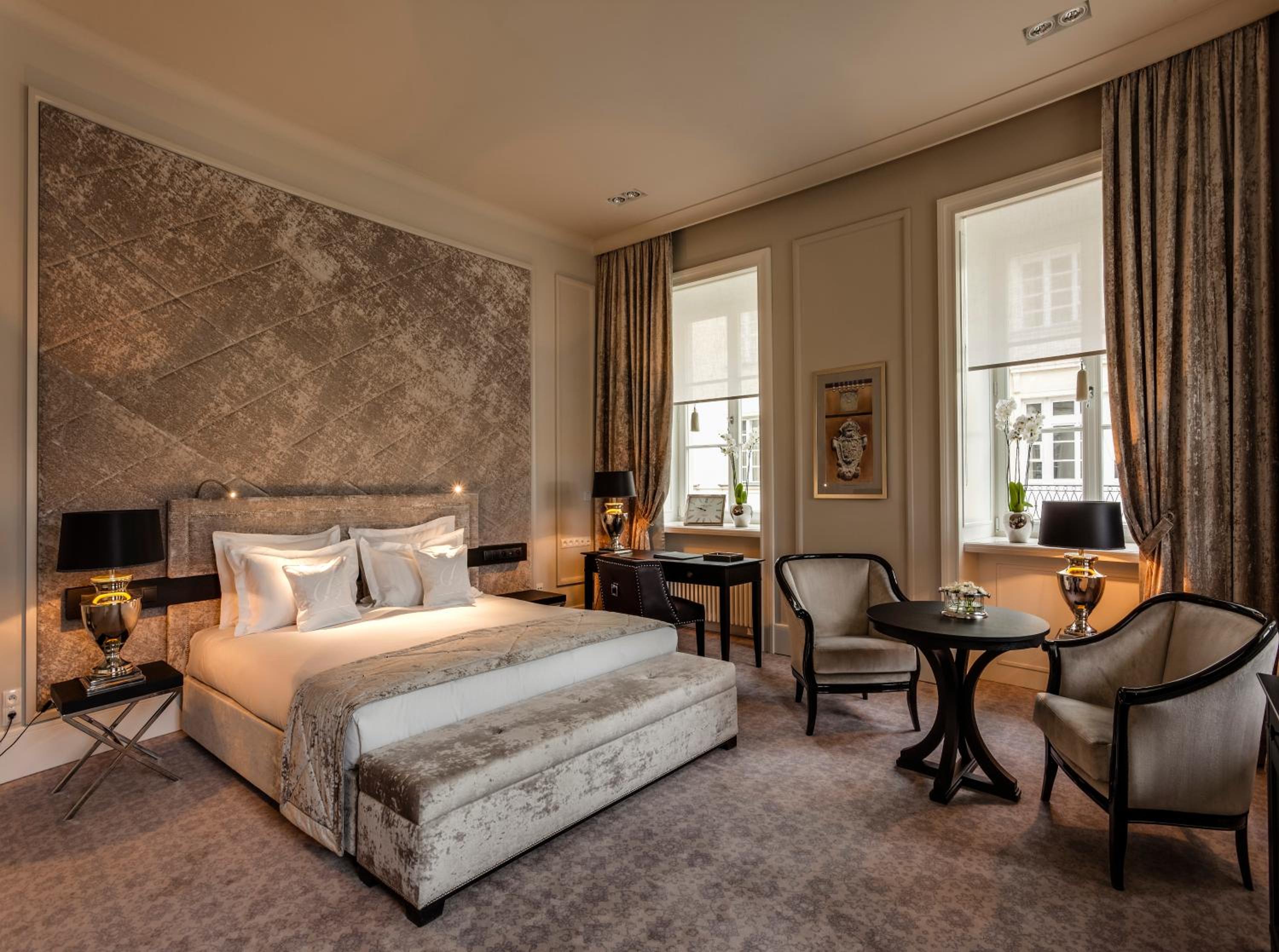 Superior King Room