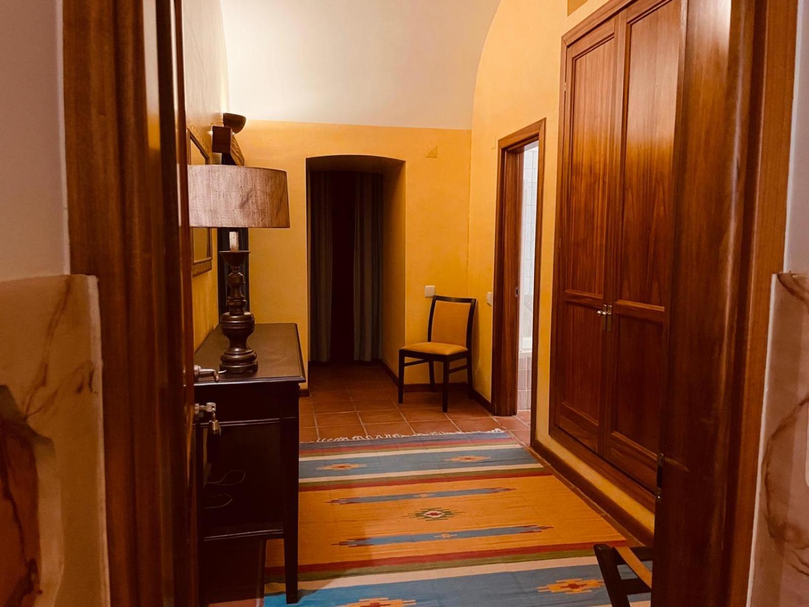 Superior Twin Room - Photo 3