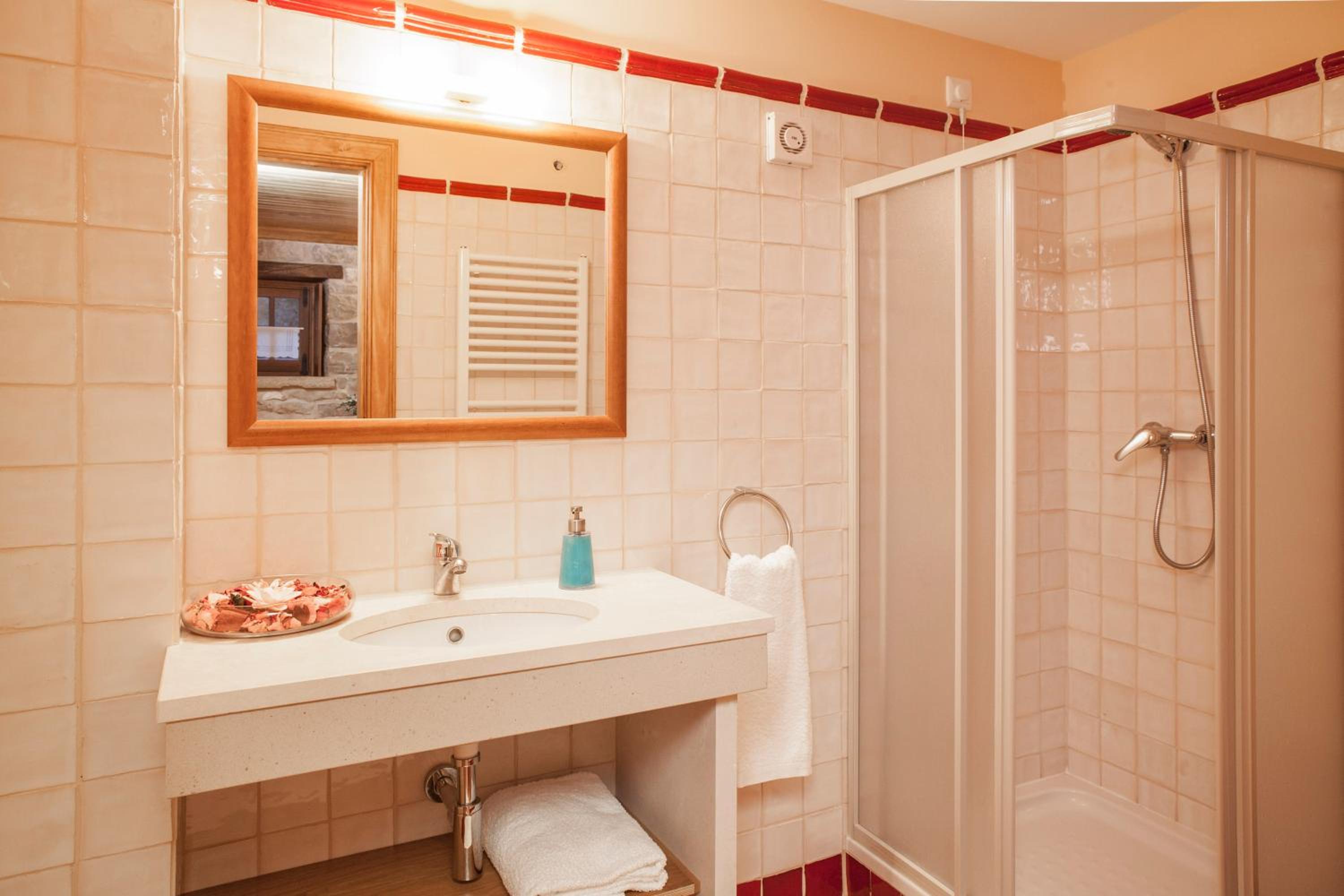 Two-Bedroom House photo 2
