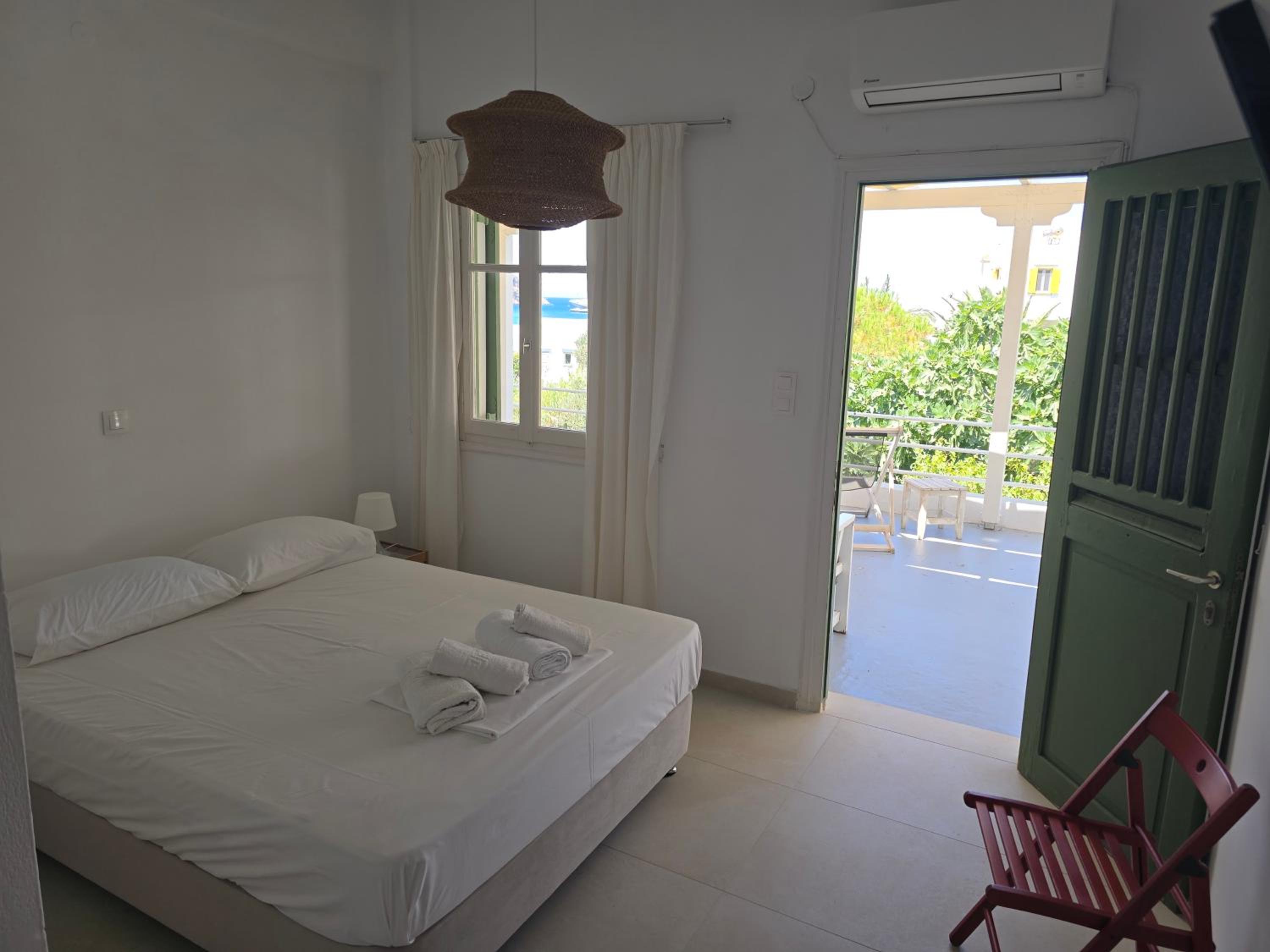 One-Bedroom Apartment with Sea View