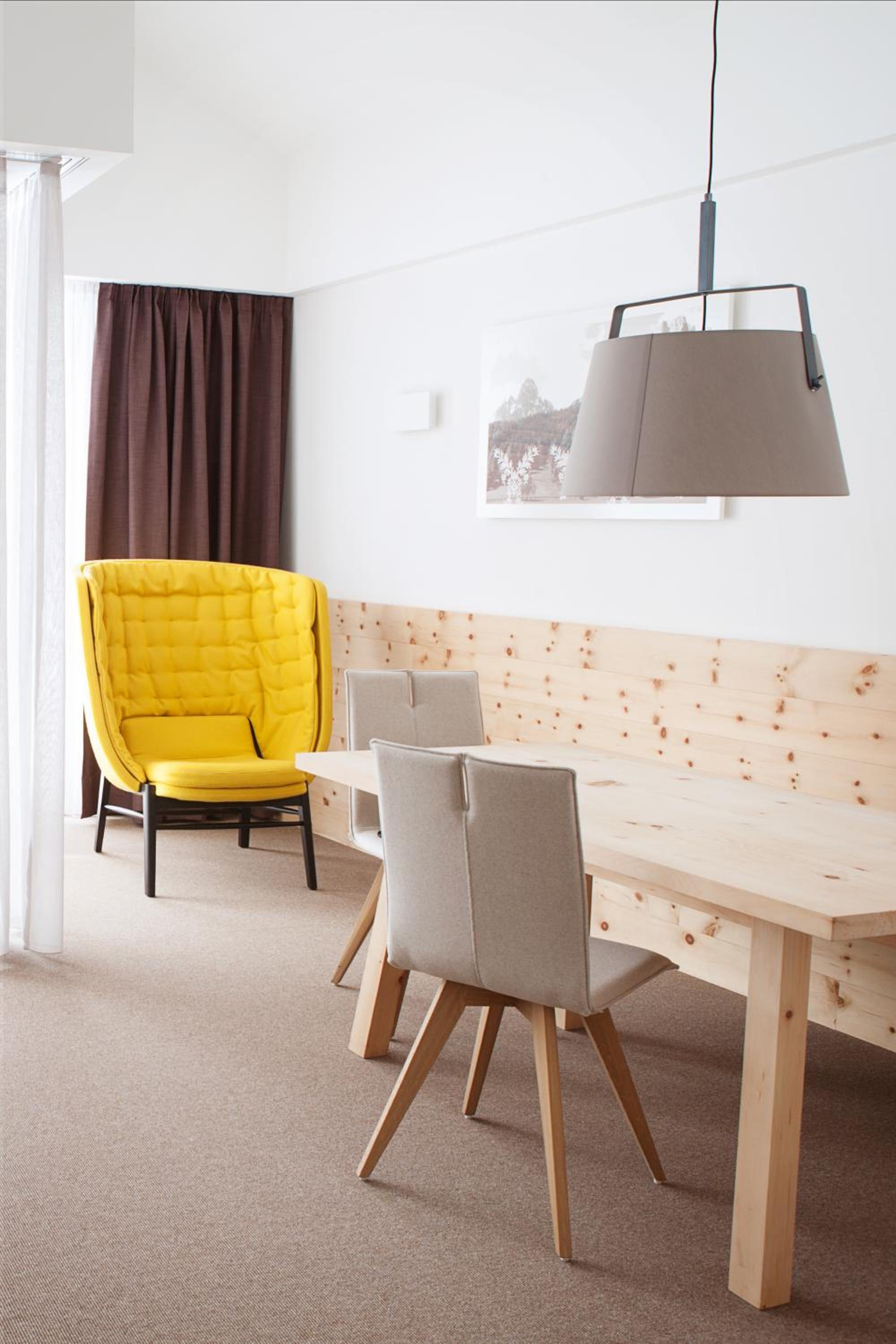 Premium Suite - Photo 7