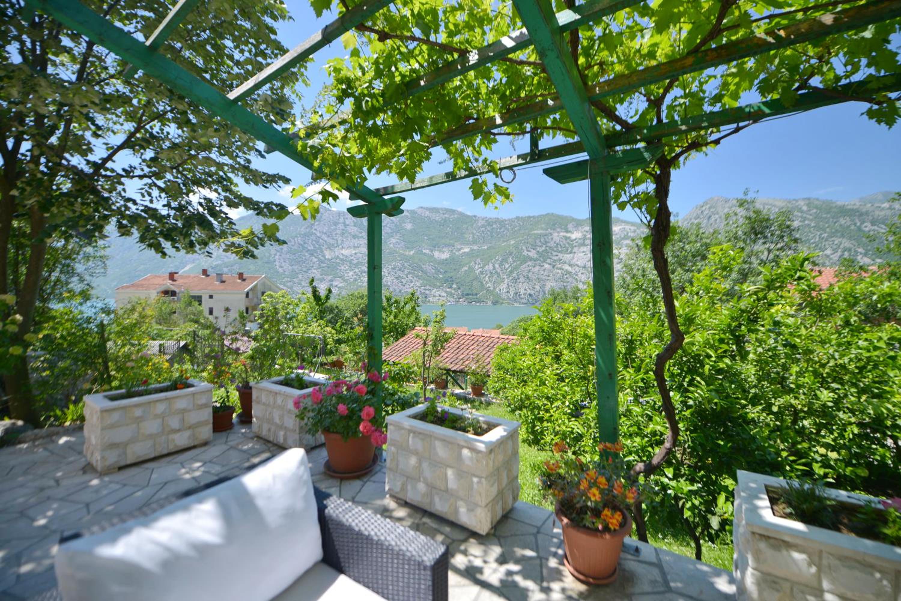 Studio with Terrace and Sea View photo 2