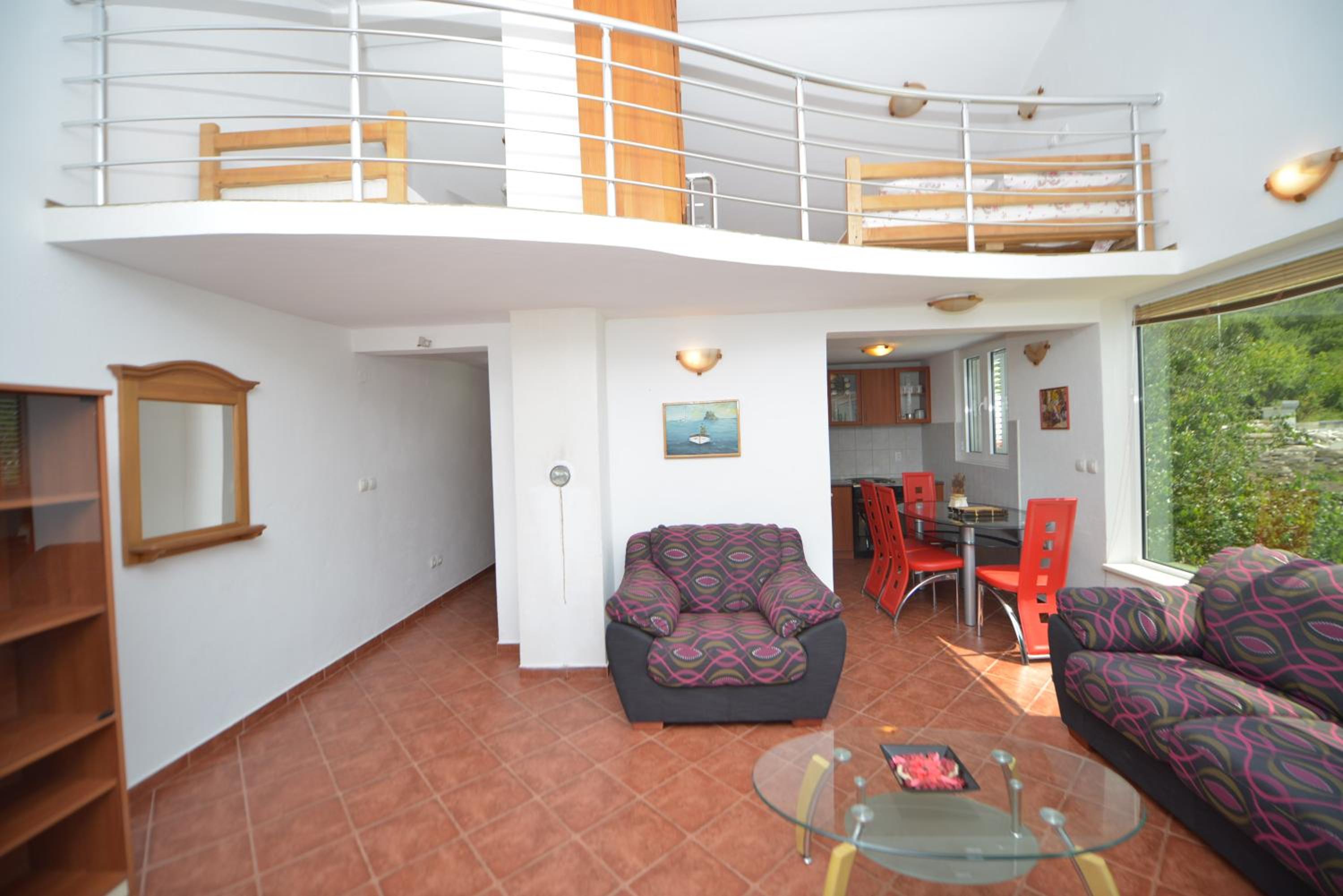 Duplex Apartment with Balcony and Sea View (4 Adults) - Photo 14