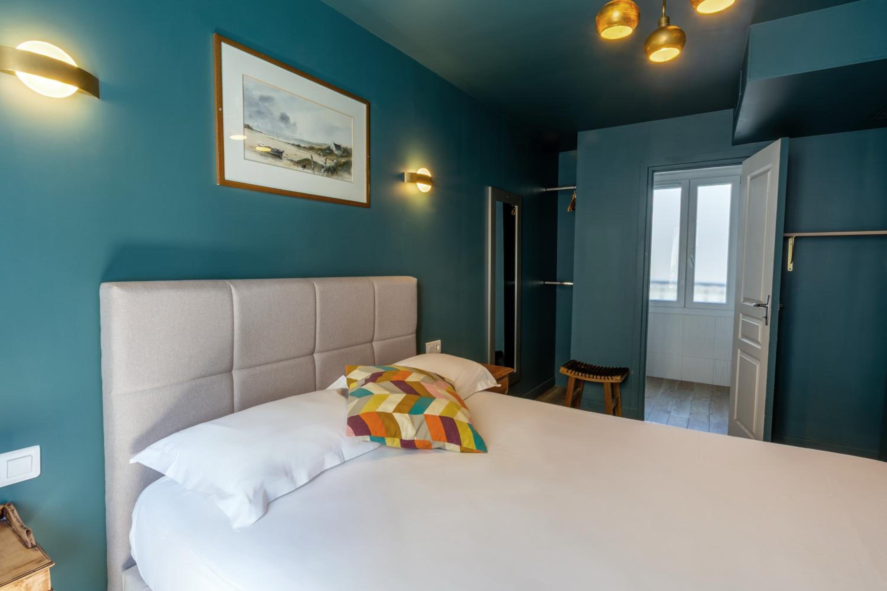 Deluxe Double Room photo 3