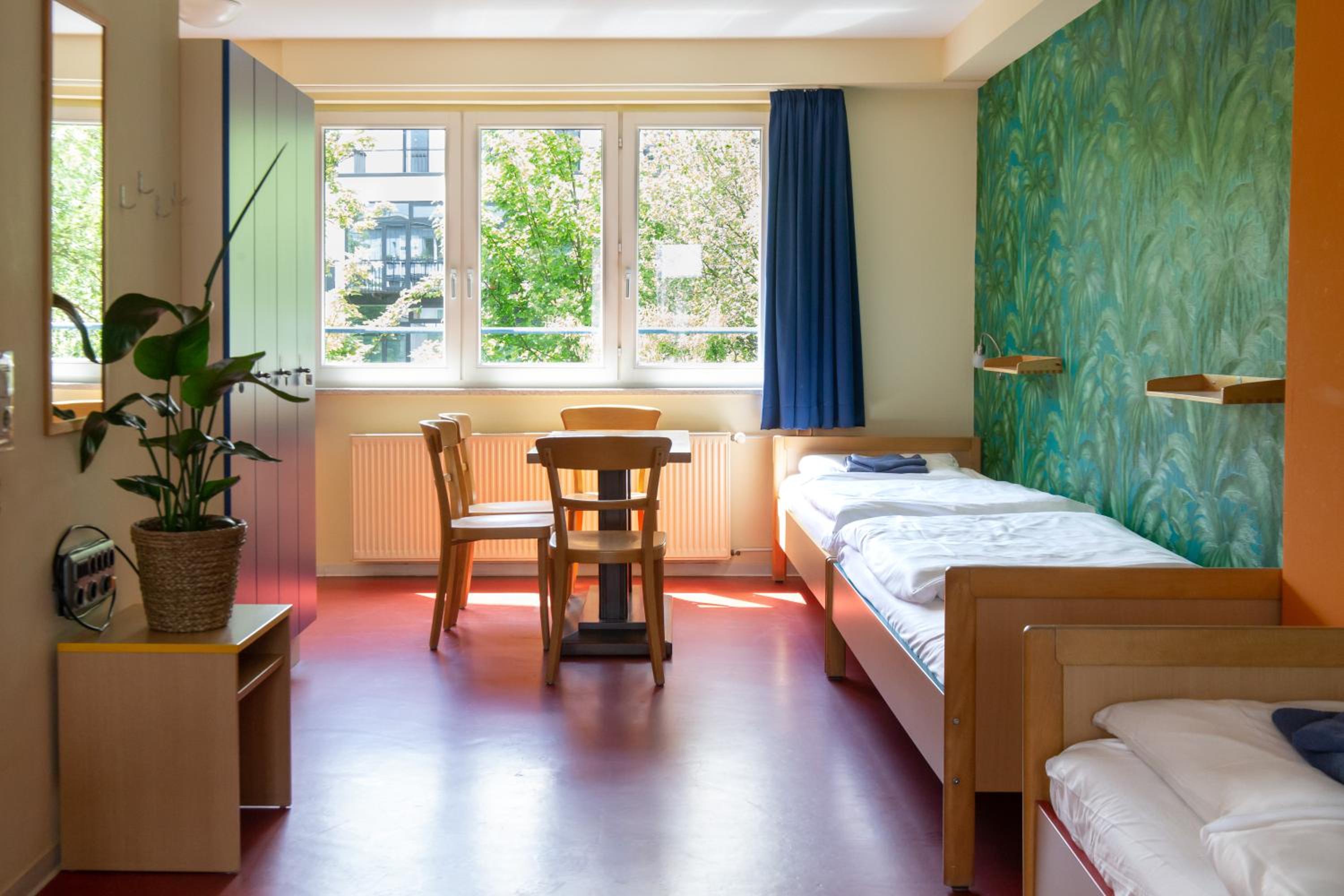 Mixed Dormitory Room