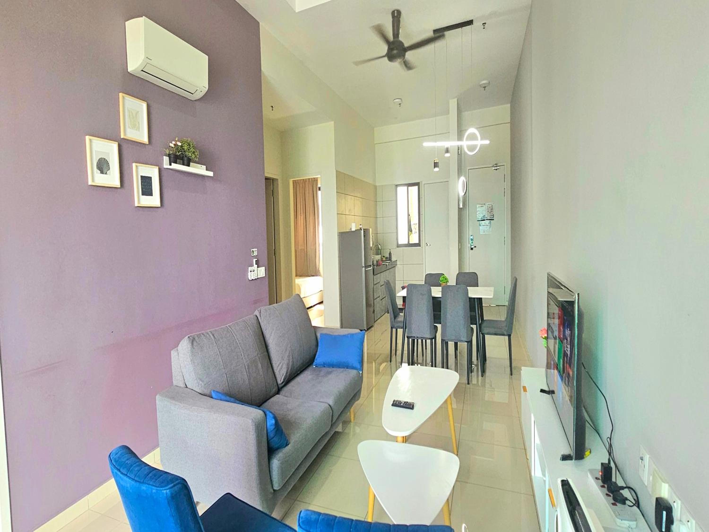 Three-Bedroom Apartment - High Floor
