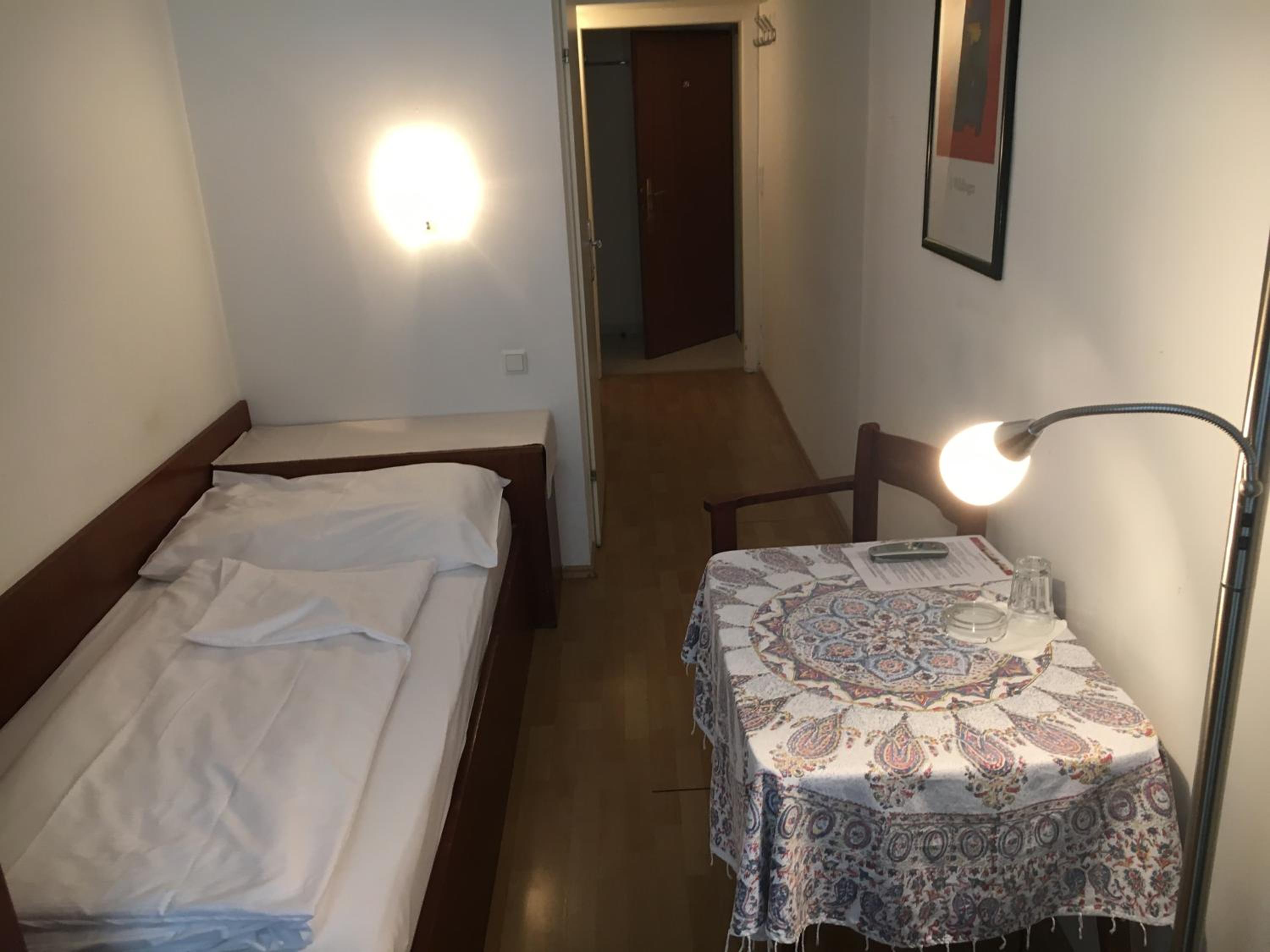 Single Room