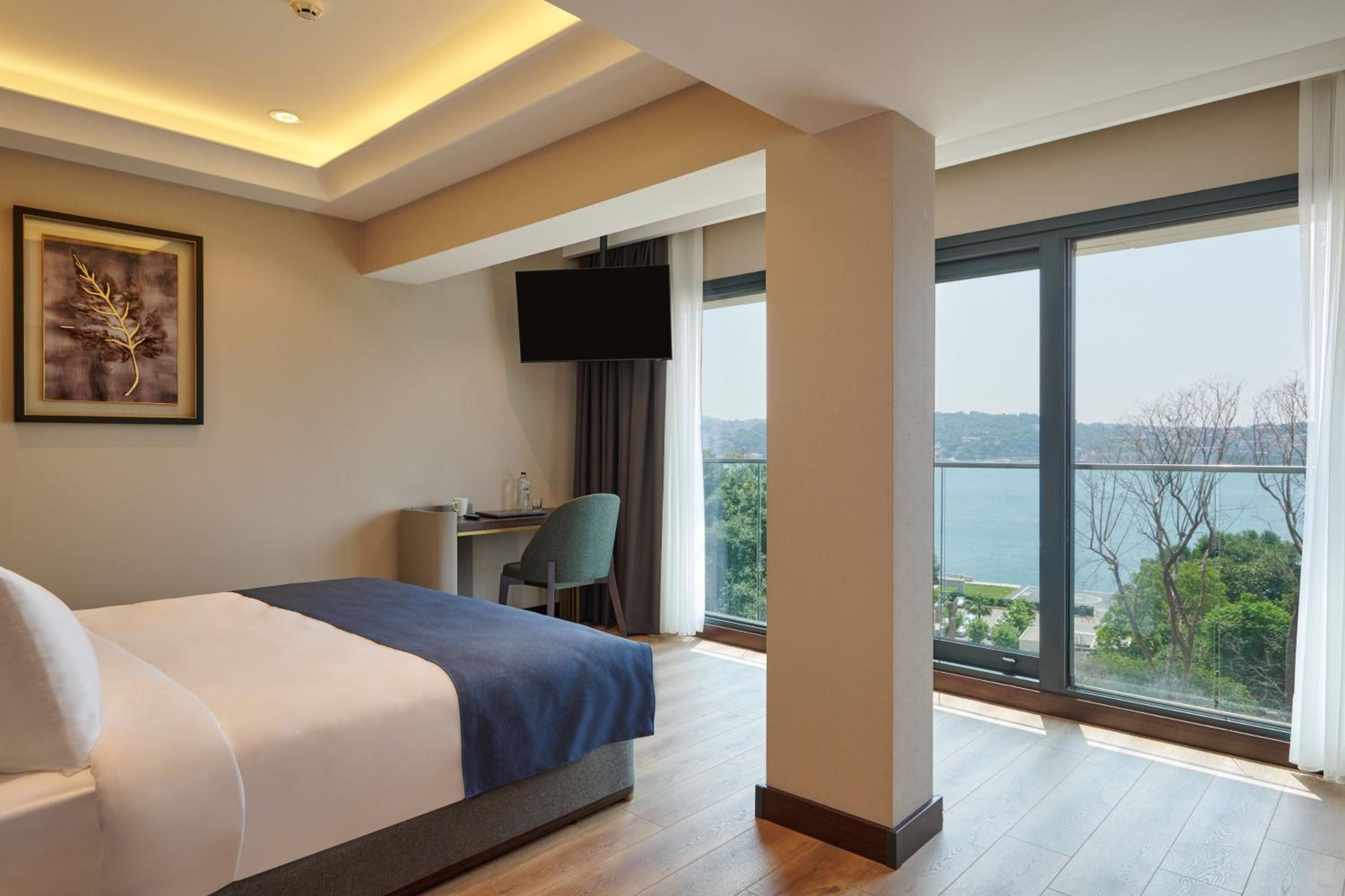 Premium Seaview Room photo 2