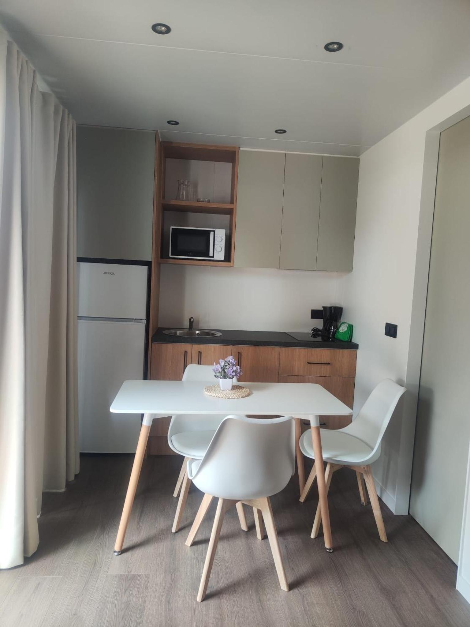 One-Bedroom Suite photo 2