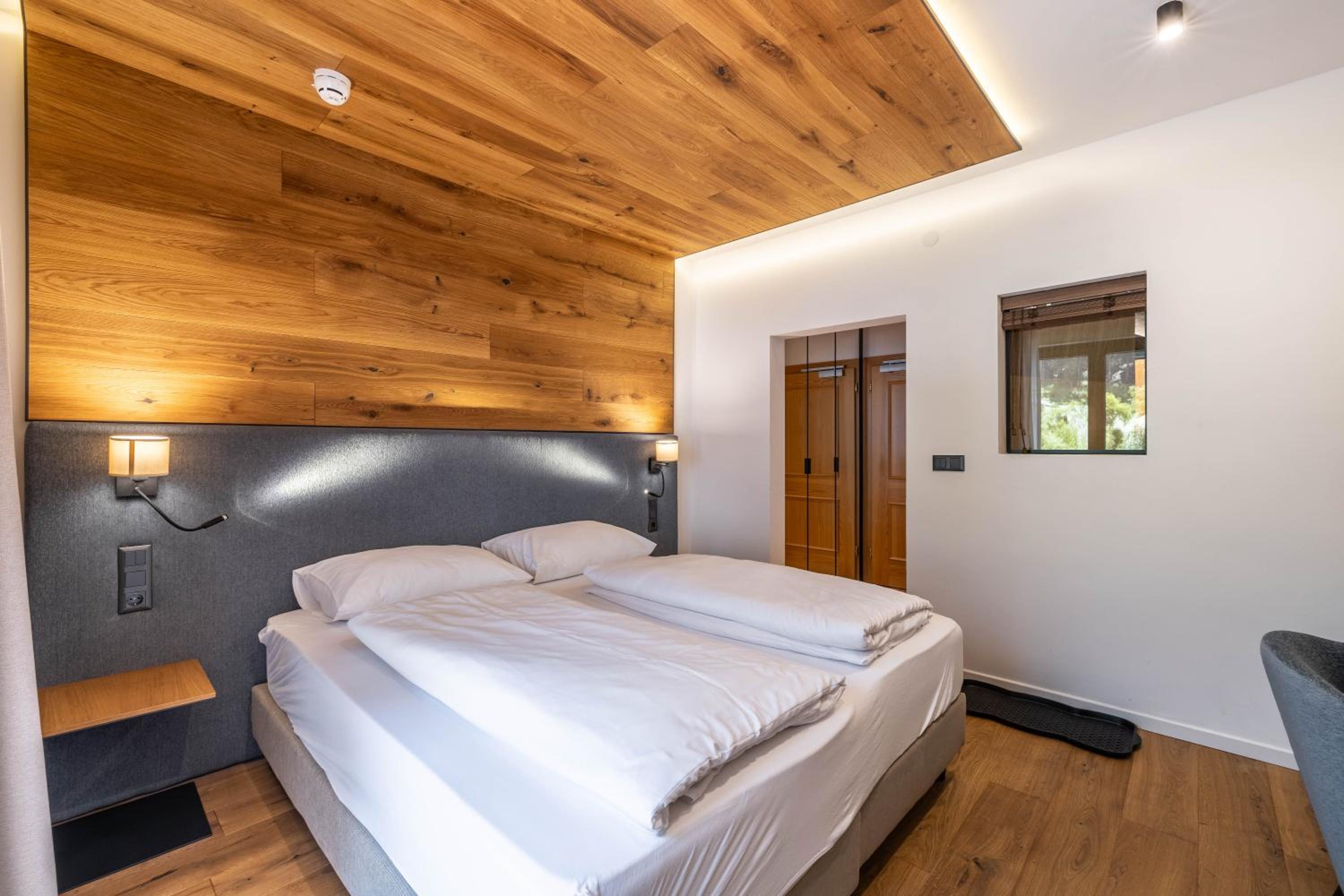 Double or Twin Room photo 2